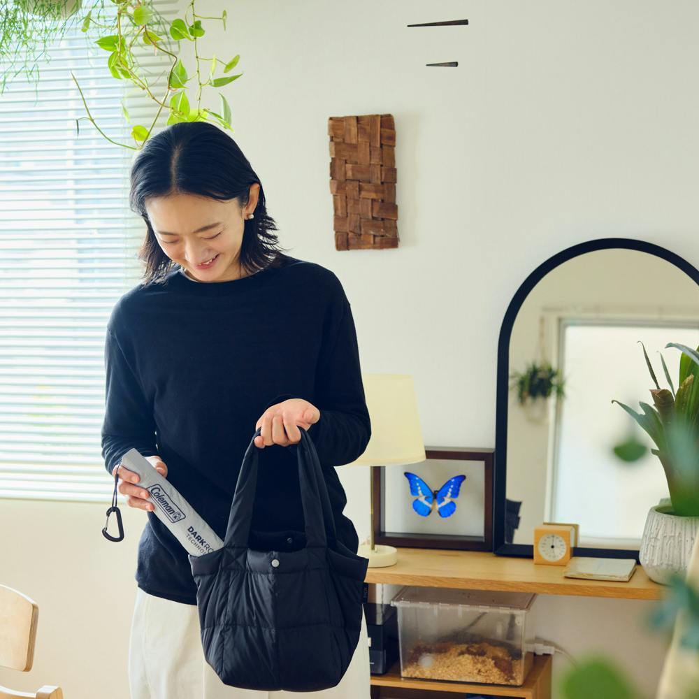 【我が家の日差し対策】本多さおりさんの日傘デビューに。「キャンプ用テント」から生まれた頼れるアイテム