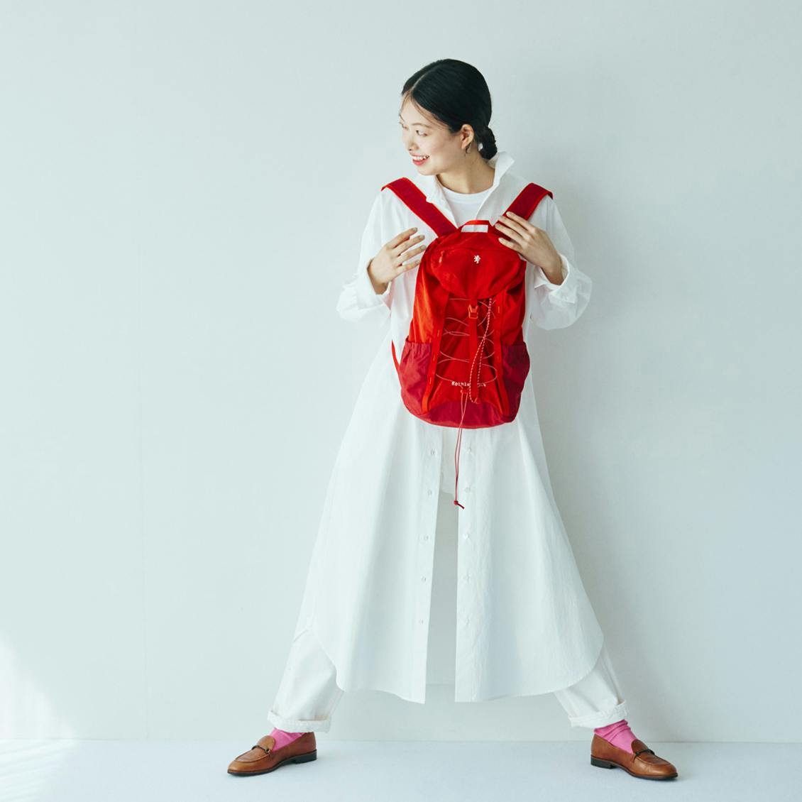 休日のミニマルなコーデに