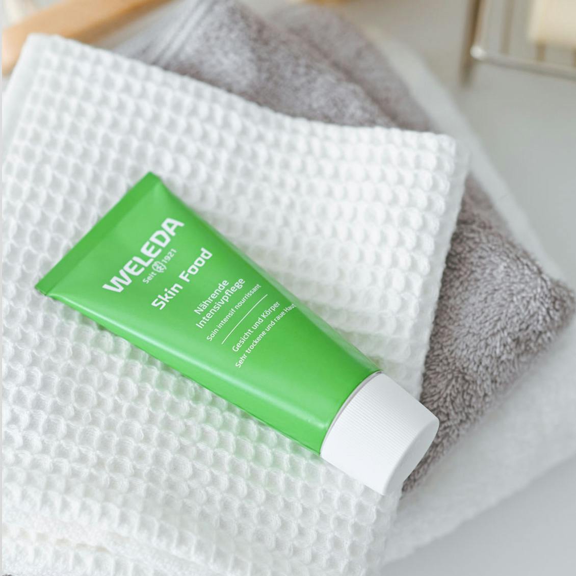 かかとや肘の、本気の乾燥ケアに！