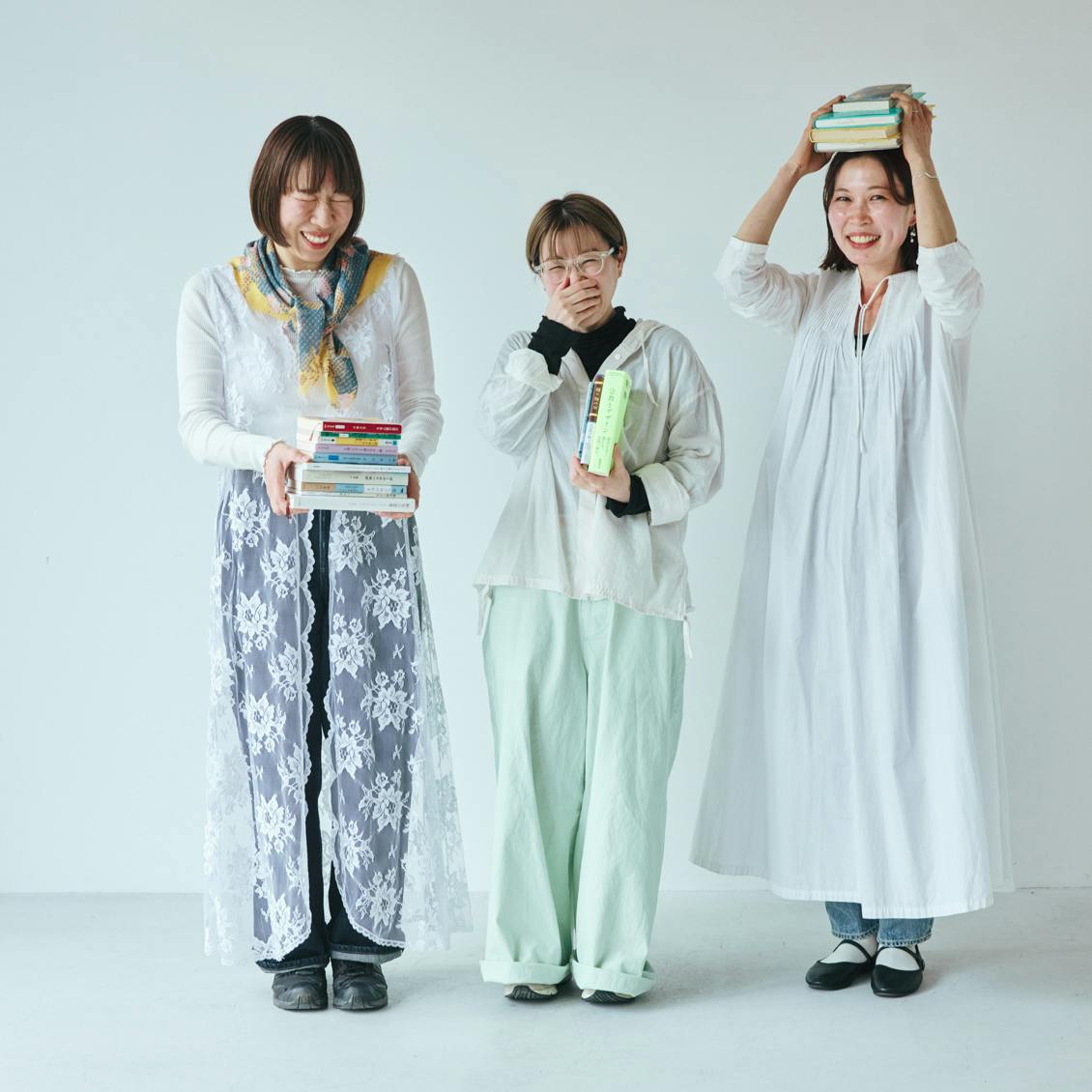 【積読よもやまばなし】後編：本好きスタッフ3名の積読トーク、「でもまだ読んでないんです！」