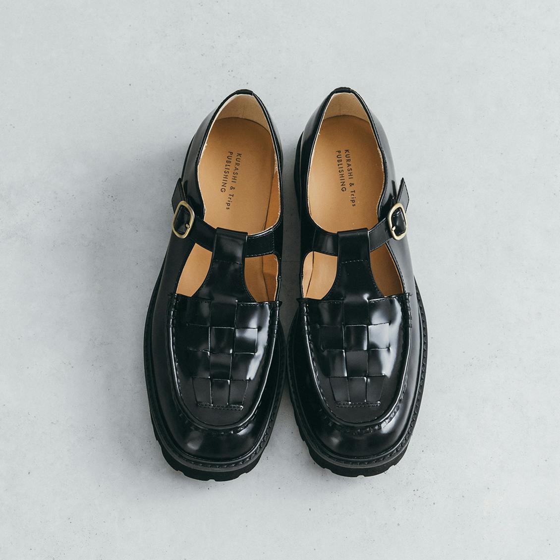 オリジナルのTストラップシューズが再入荷！