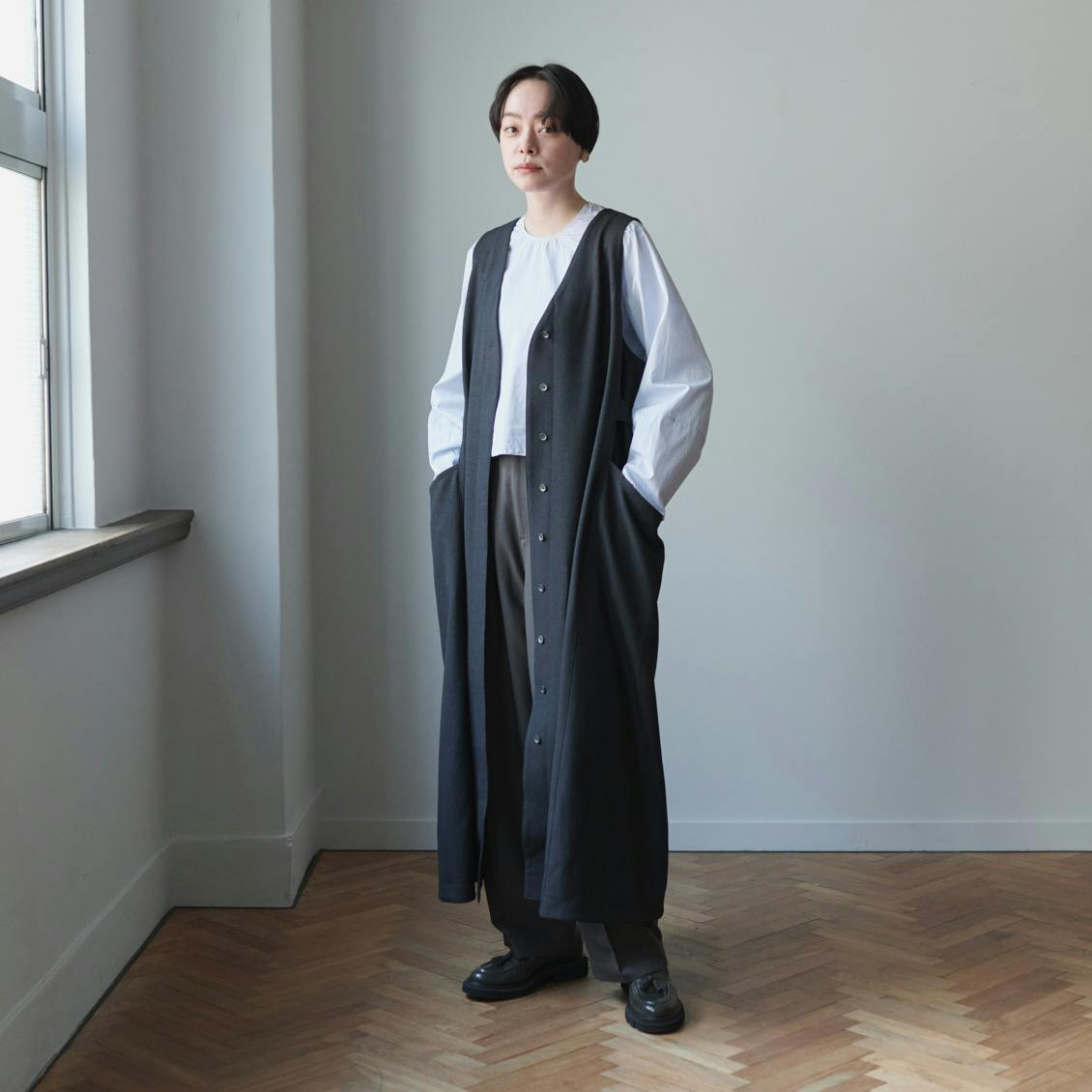 開発秘話】「hopeと名付けた、ジレにもなるワンピース / with