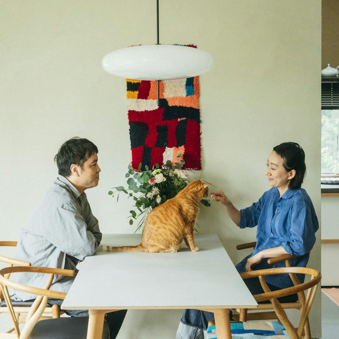 0p8a1296sq.jpg?auto=format,