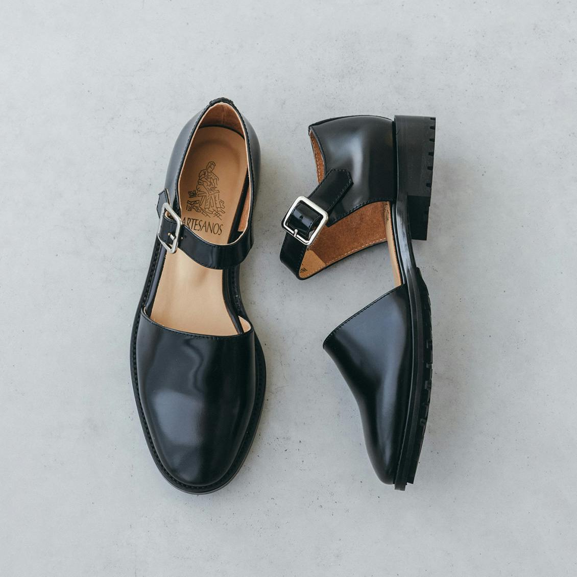 いつもの服に、ほどよい抜け感を