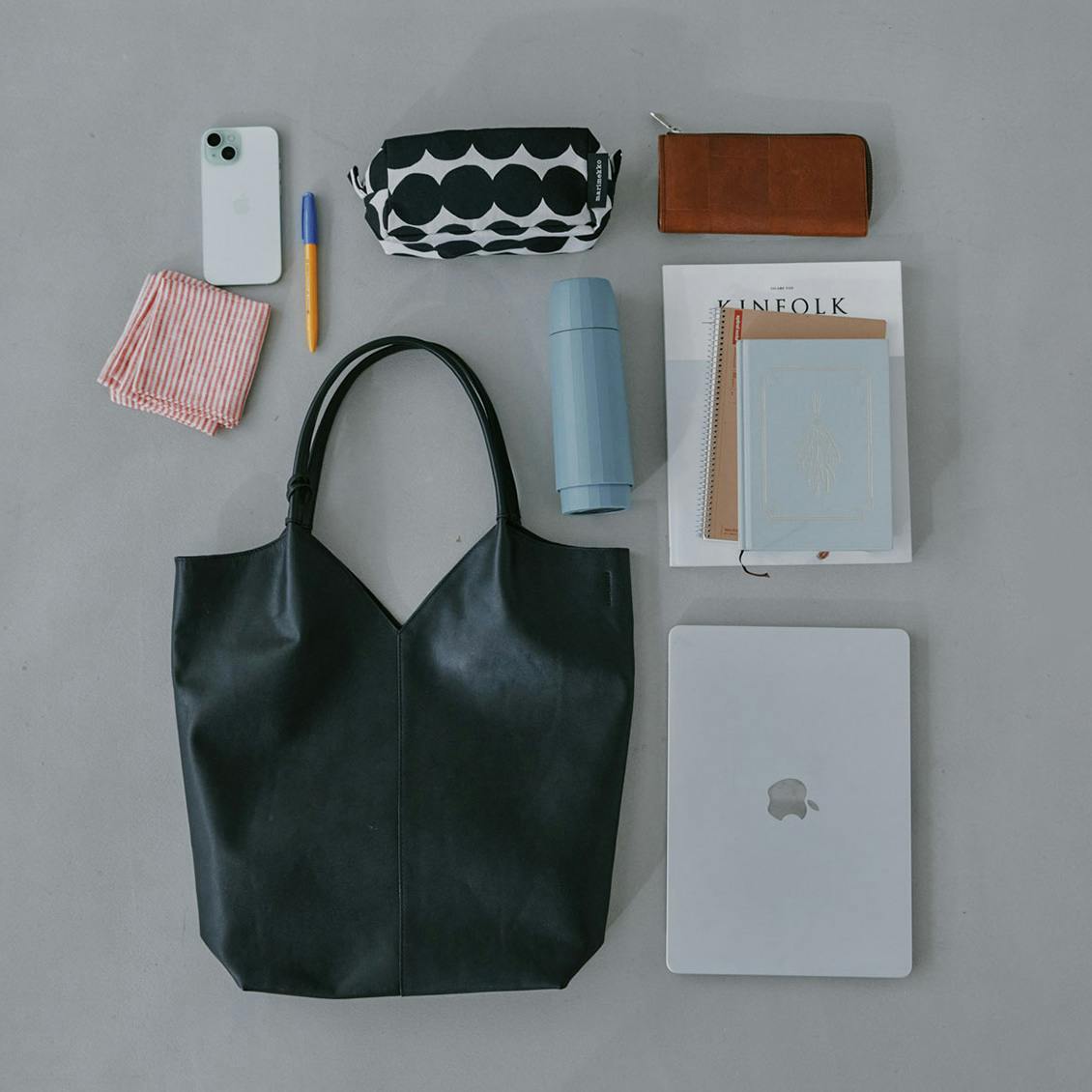 【バイヤー裏話】新生活にもおすすめ。気軽にきちんと見えを叶えてくれる、レザーバッグが新登場！