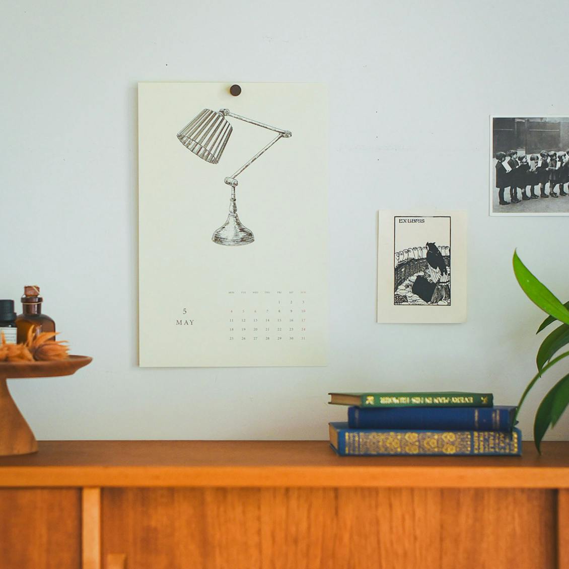 アートを飾るようなオリジナルカレンダー