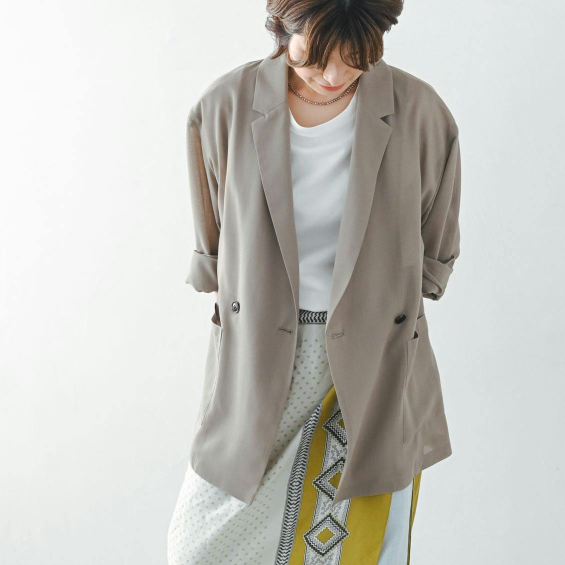 【着用レビュー】ラフに羽織れて、オンオフ頼れる。「シアージャケット」を4名が着てみました