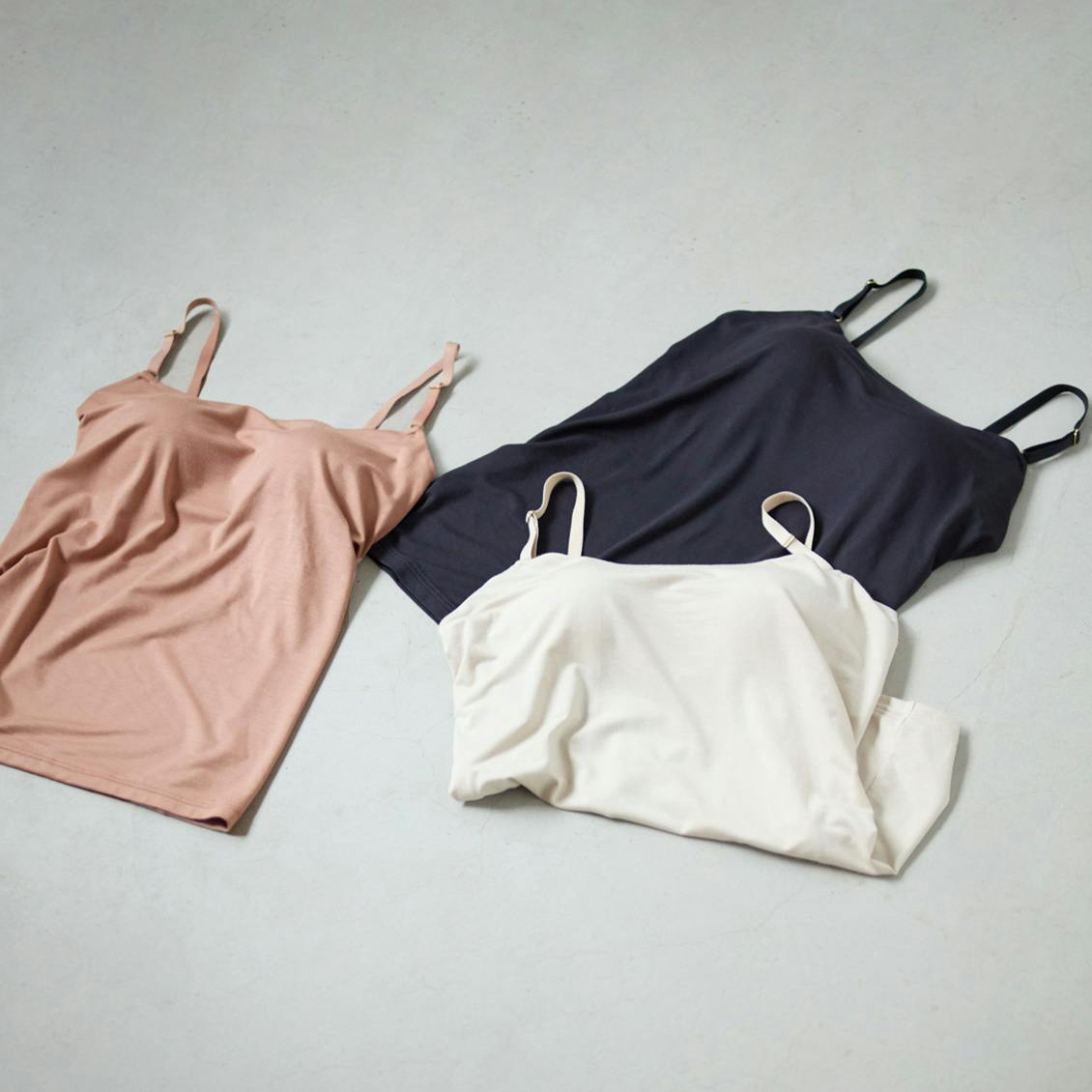 薄着に頼れる当店のインナー