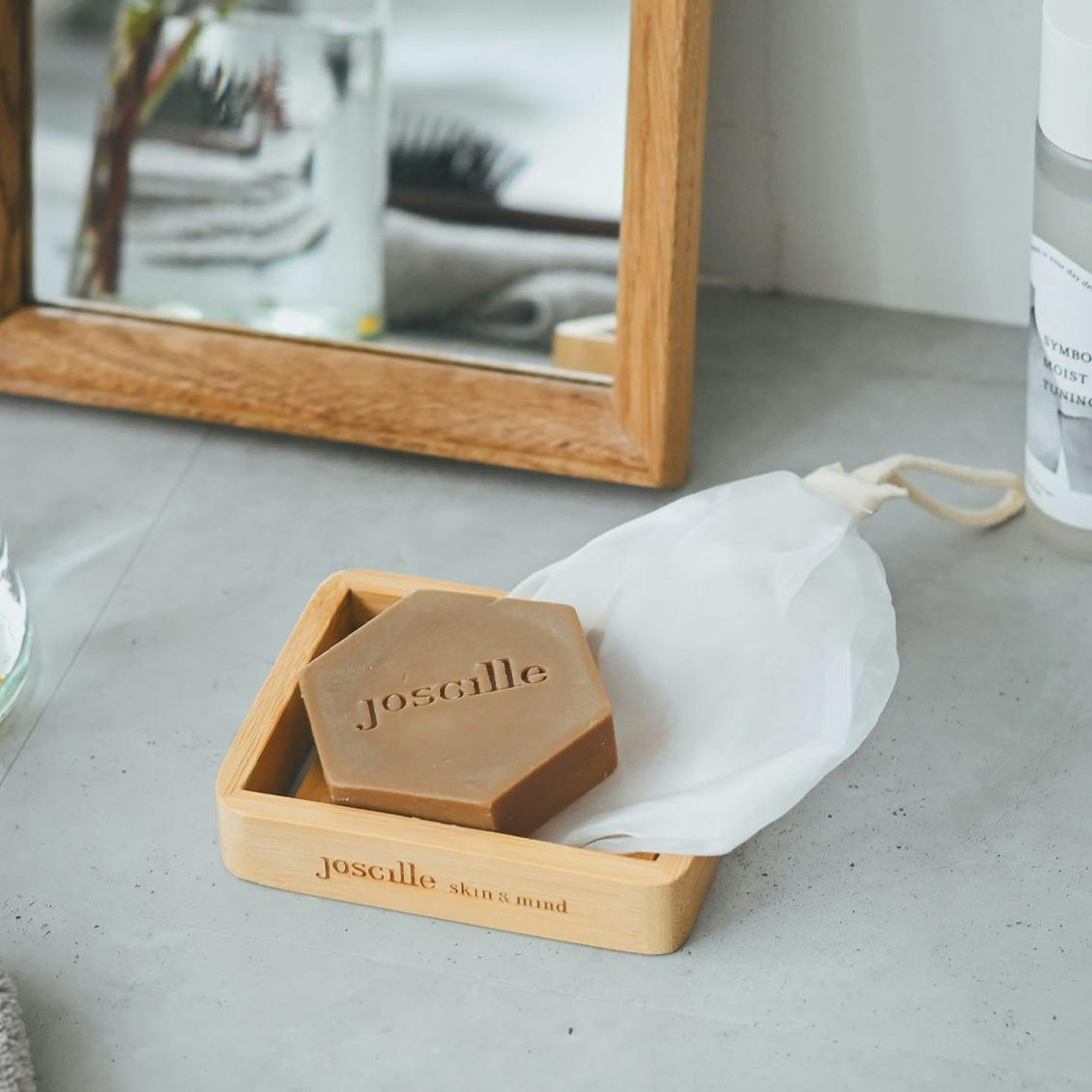 乾燥する冬も、すっきり洗えて、しっとり潤う