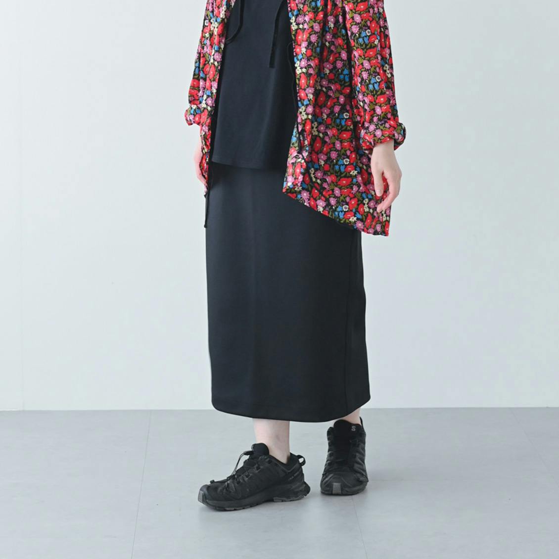 【着用レビュー】「きれい見えナロースカート」を5名が着てみました