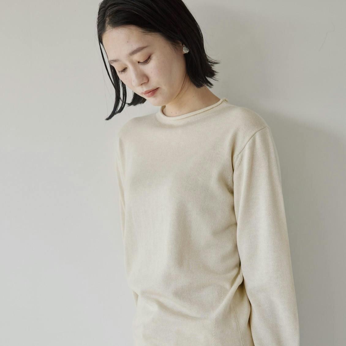 【新商品】冬の装いに、ひとさじの春を。 さりげなく光るラメニットができました