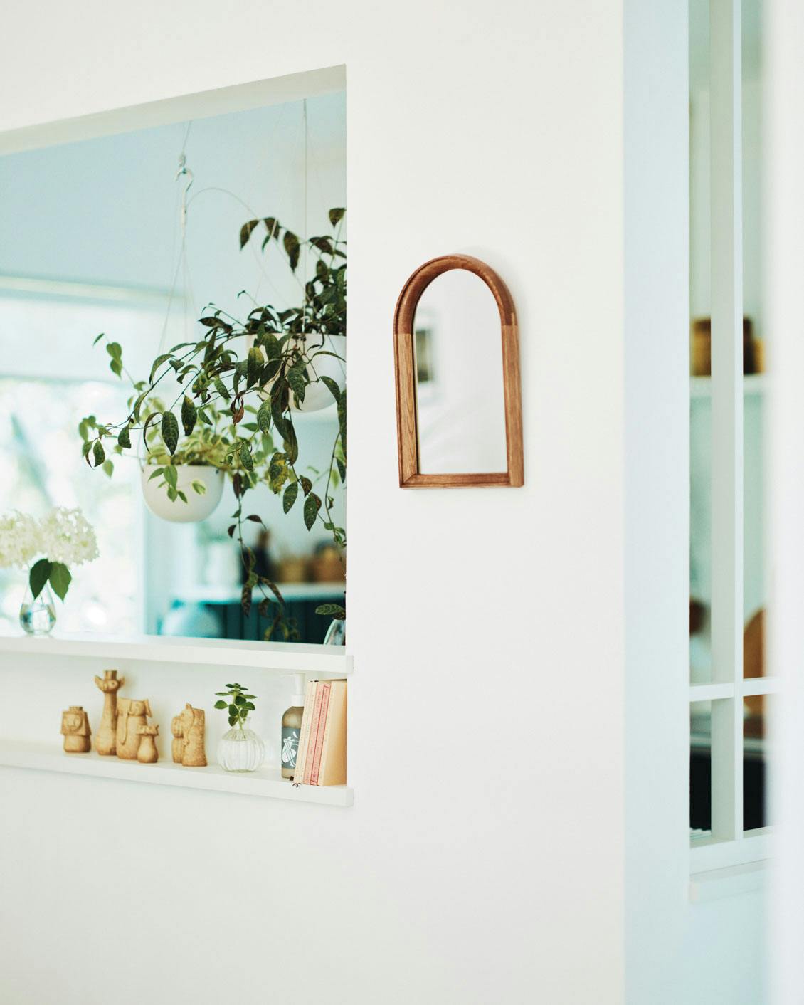 新商品】壁に掛けても、立てかけても。雑貨のように飾りたい「アーチ型