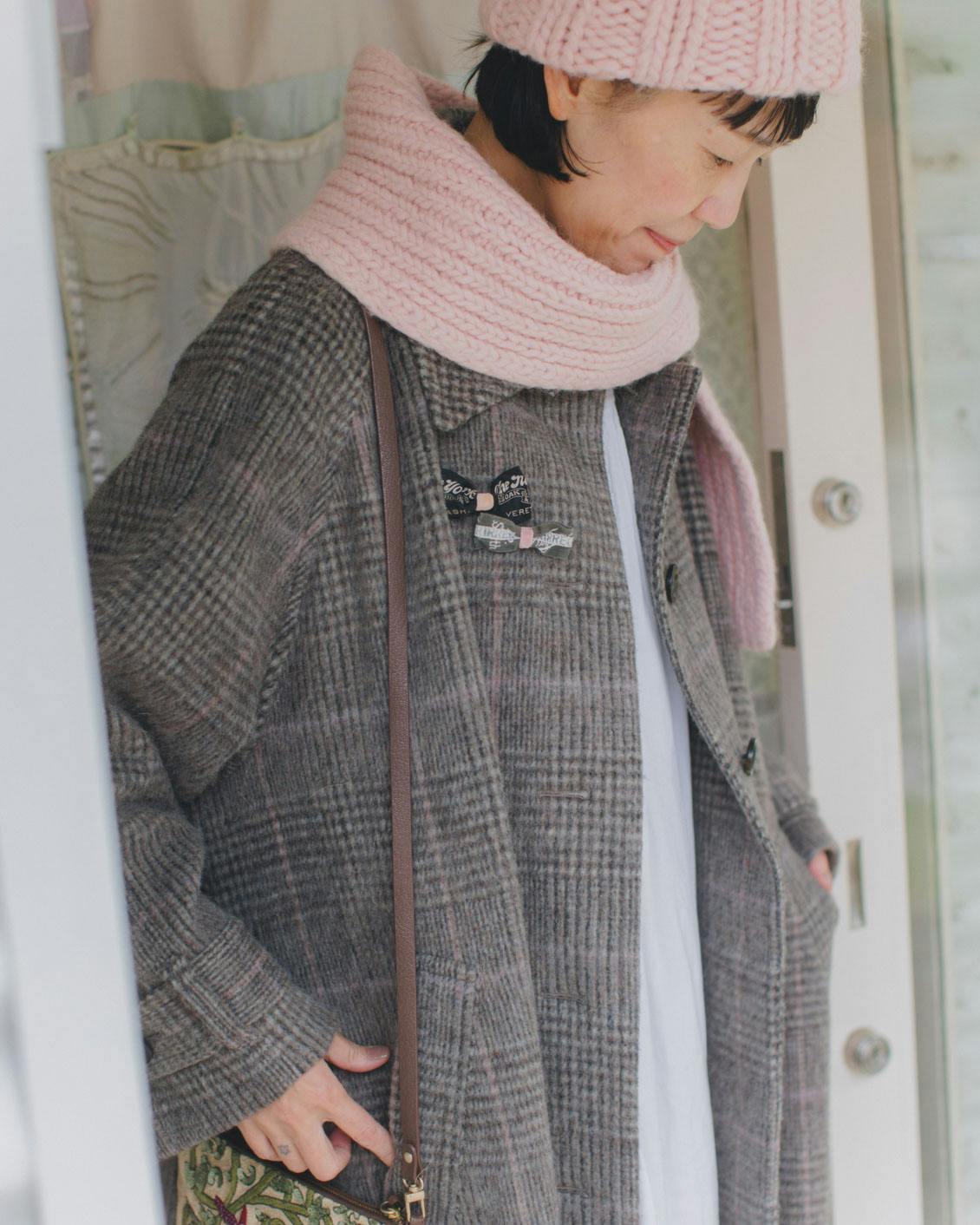 あの人が着てみたら】軽くてあたたか。毎日たよれるチェック柄のコート