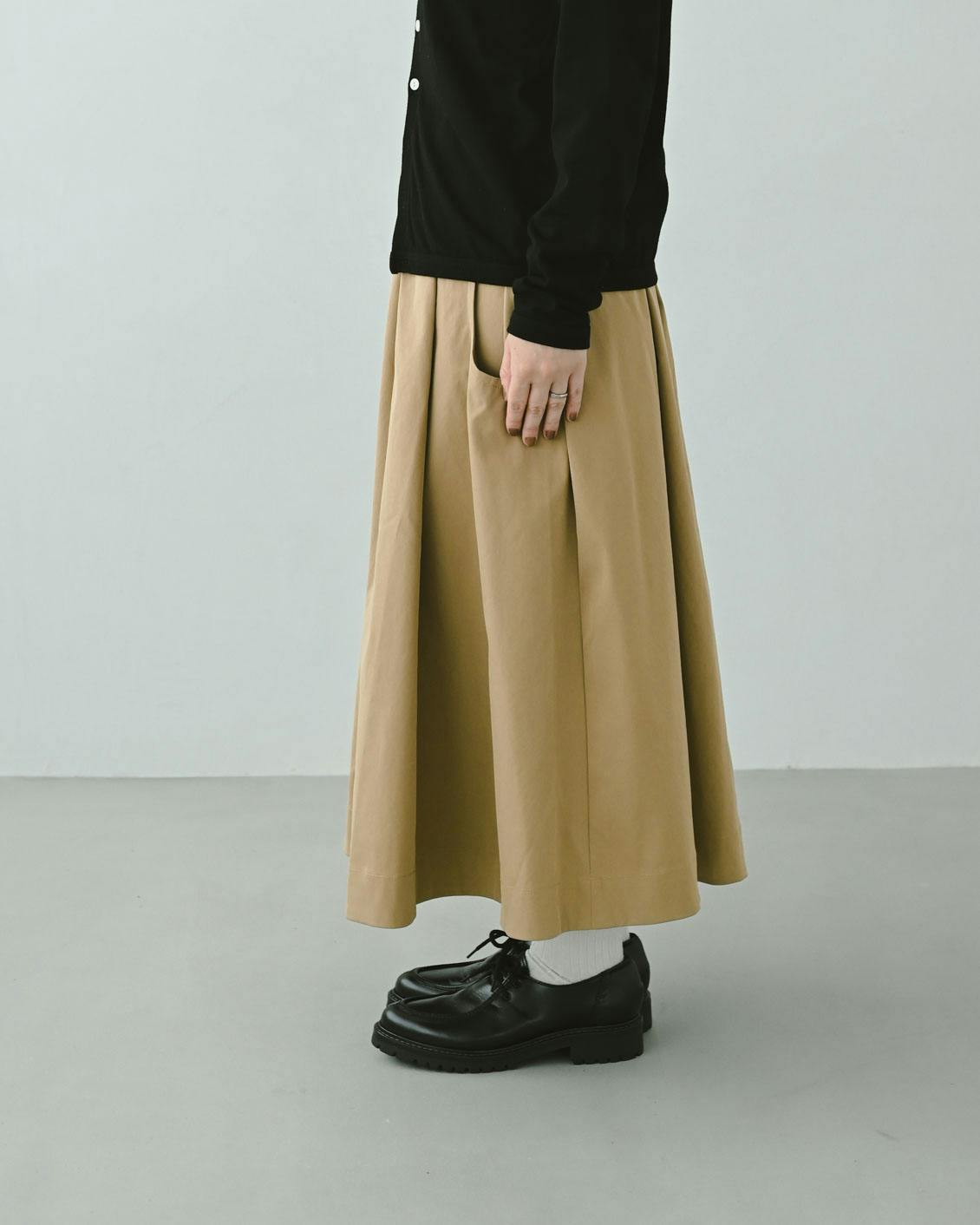 着用レビュー】香菜子さんとつくったフレアスカートをスタッフ4名が