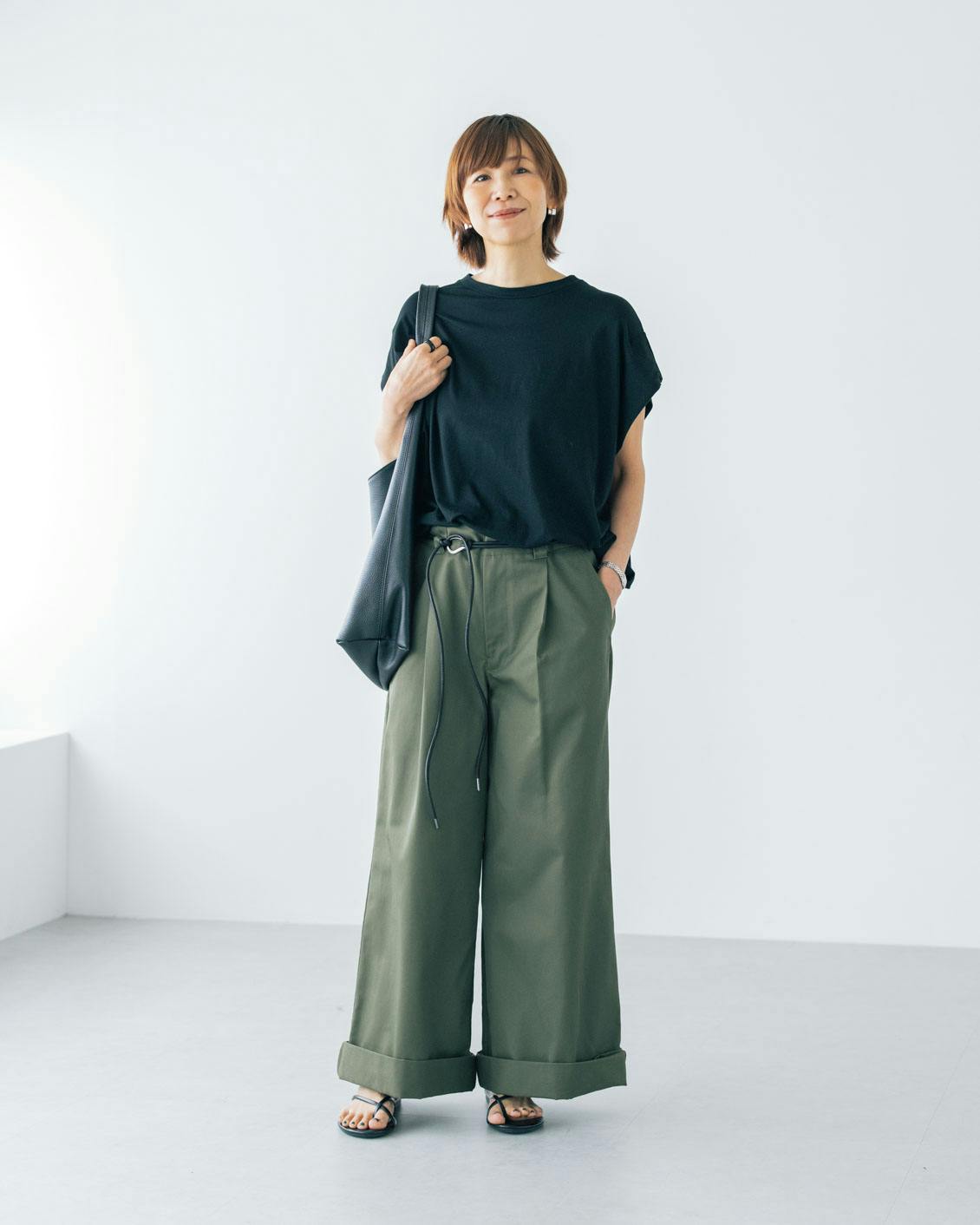 開発秘話＆着回しコーデ】海外スナップで見たリラックス感を。店長佐藤