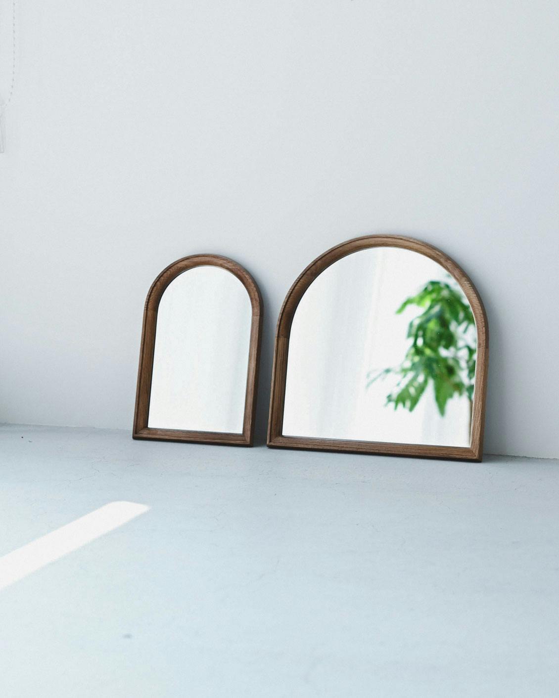 パリの雑貨屋木製アーチ型スタンドミラー パリの雑貨屋木製アーチ型スタンドミラー パリの雑貨屋木製アーチ型