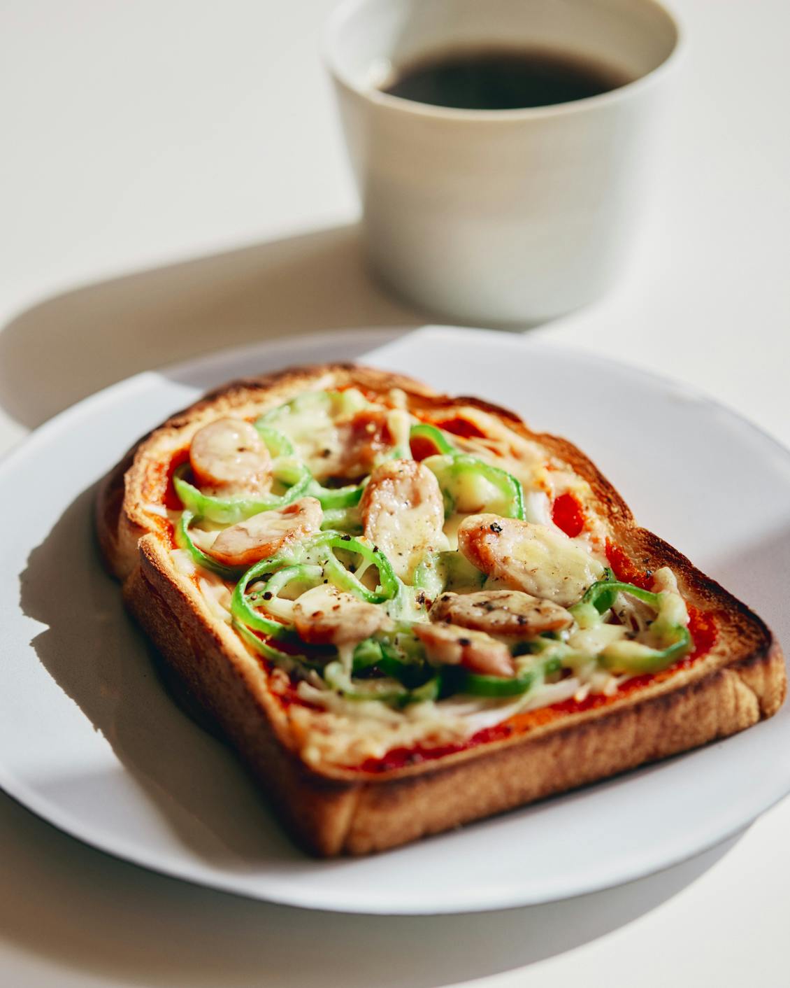 【喫茶店のトースト】1：ウスターソースが隠し味。ひと味違う「ピザトースト」