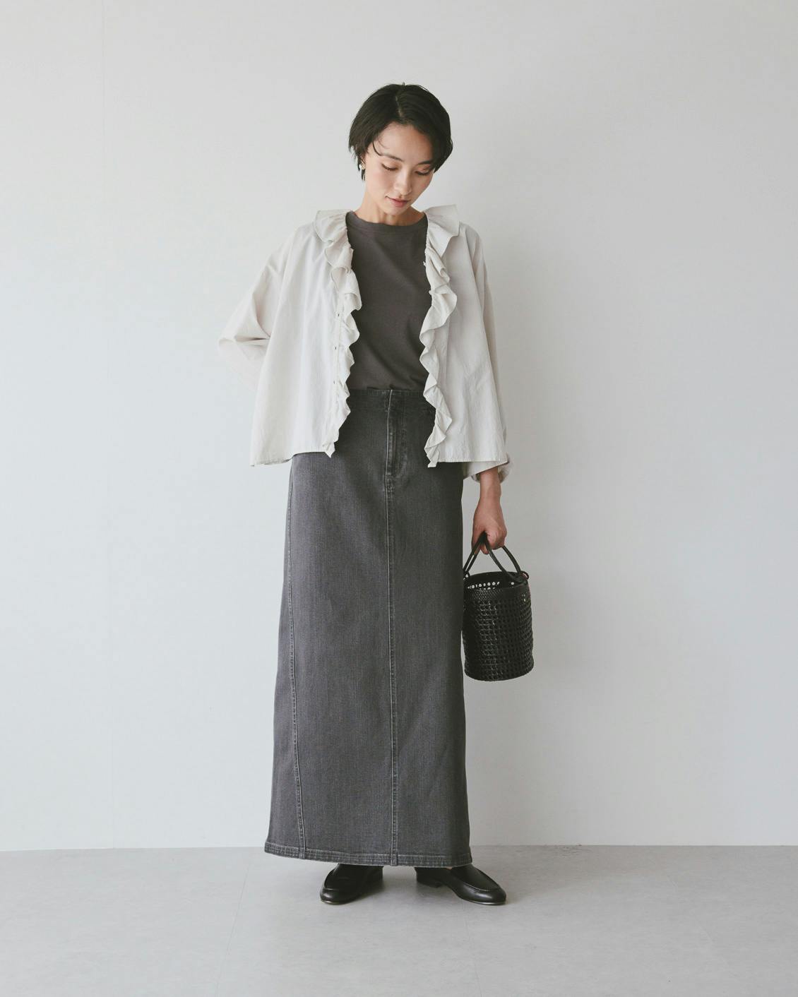 新商品】今の気分にぴったりの、すっきり見え「デニム素材ナロー