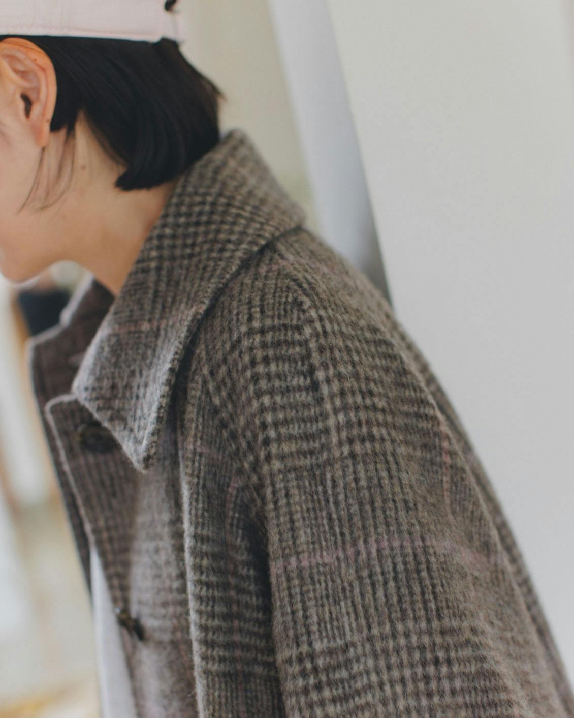 あの人が着てみたら】軽くてあたたか。毎日たよれるチェック柄のコート