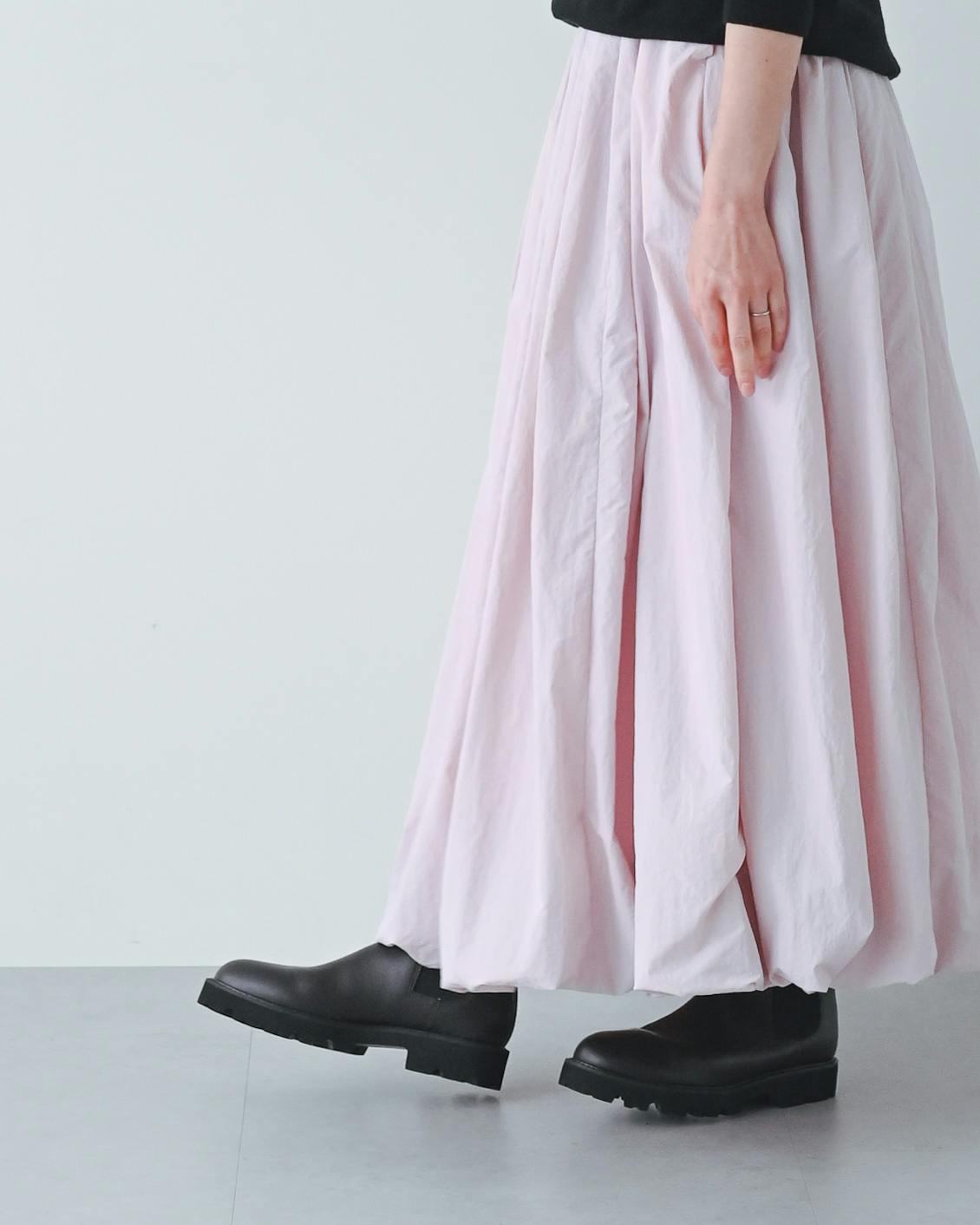 北欧暮らしの道具店　サイドゴアブーツ サイズ23.5 スタッフ着用レビュー】ENESSのサイドゴアブーツを4人のスタッフが履い