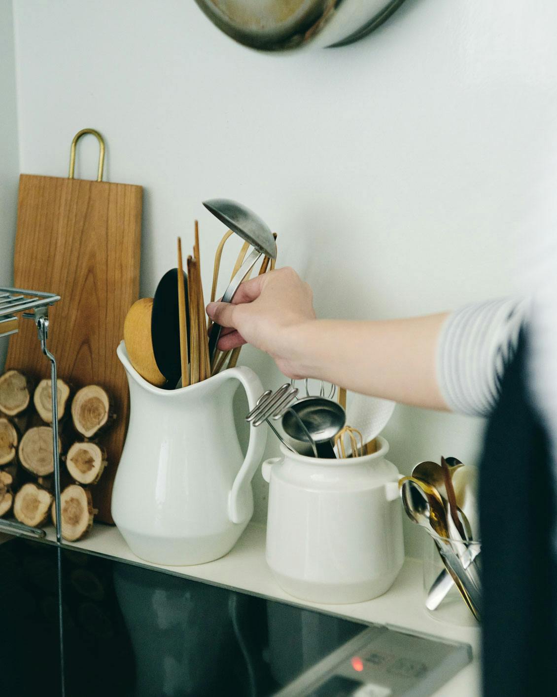 スタッフのキッチン探訪】ずっと愛せるキッチン雑貨を迎えたら。「陶器