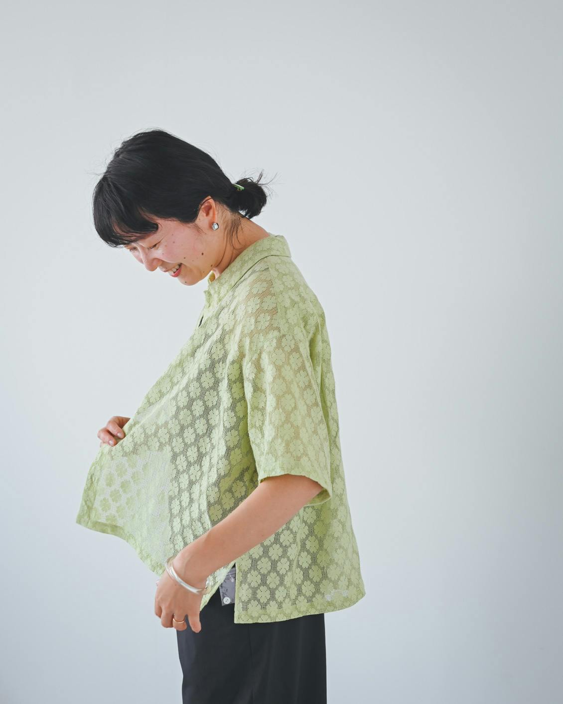 着用レビュー】INDIA INDUSTRYのレースシャツを4名のスタッフが試着