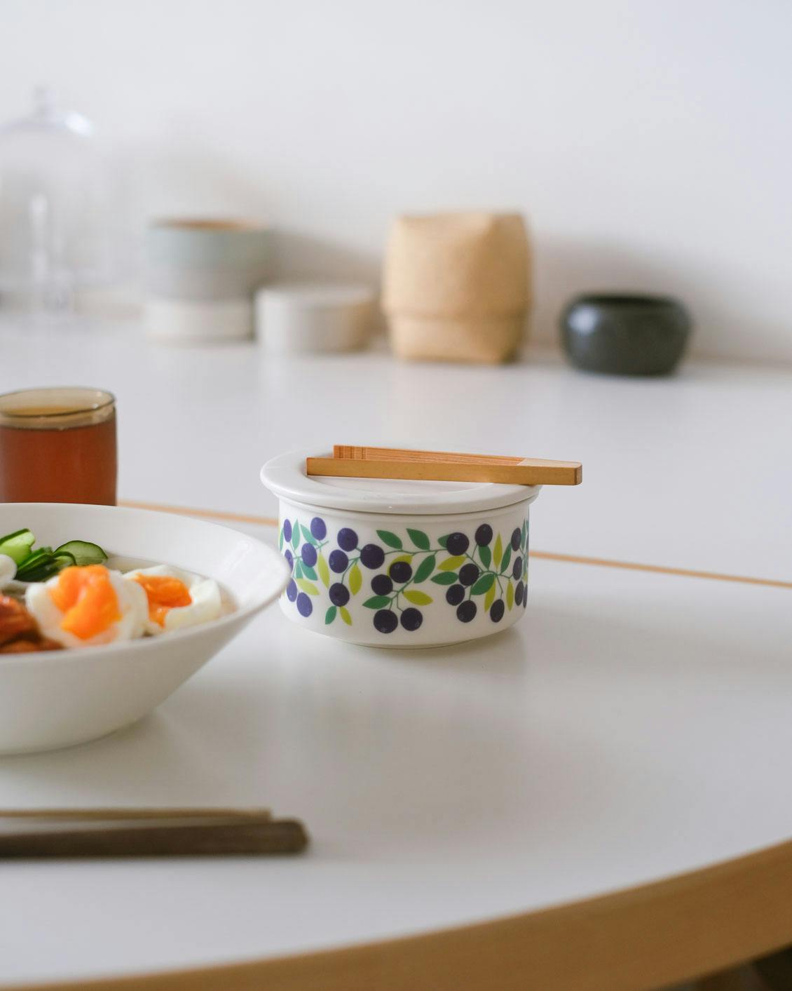 スタッフレビュー特別編】ARABIAの大人気食器シリーズ「Pomona