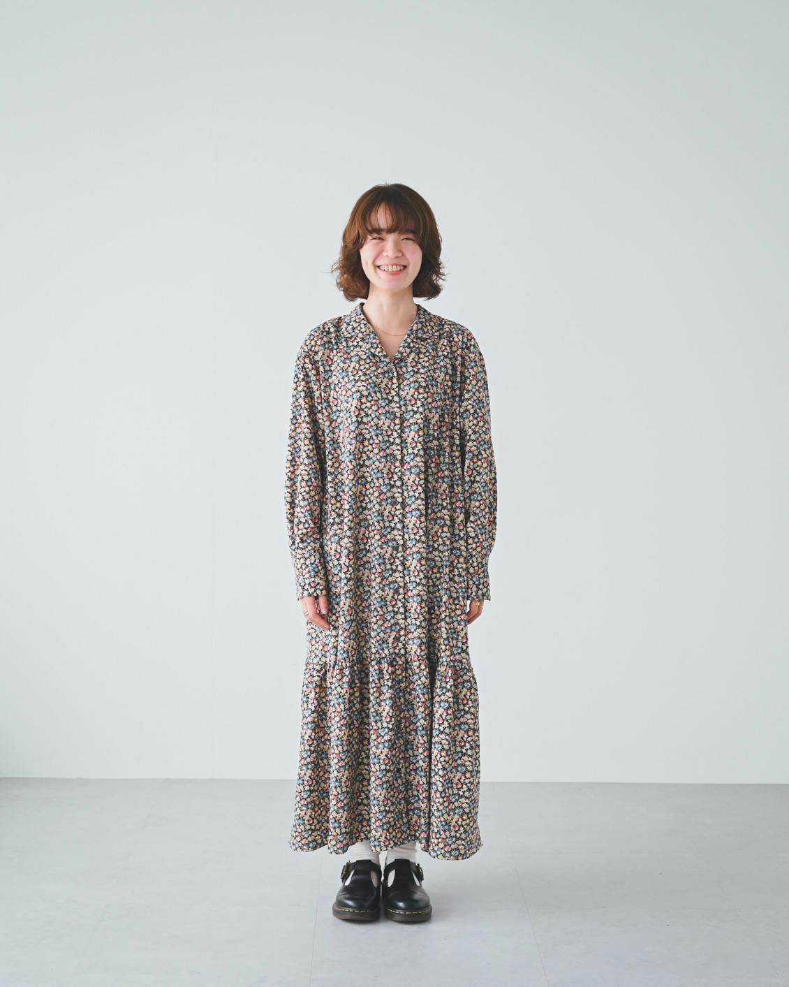 着用レビュー】大人の花柄ワンピースを、6名のスタッフが試着