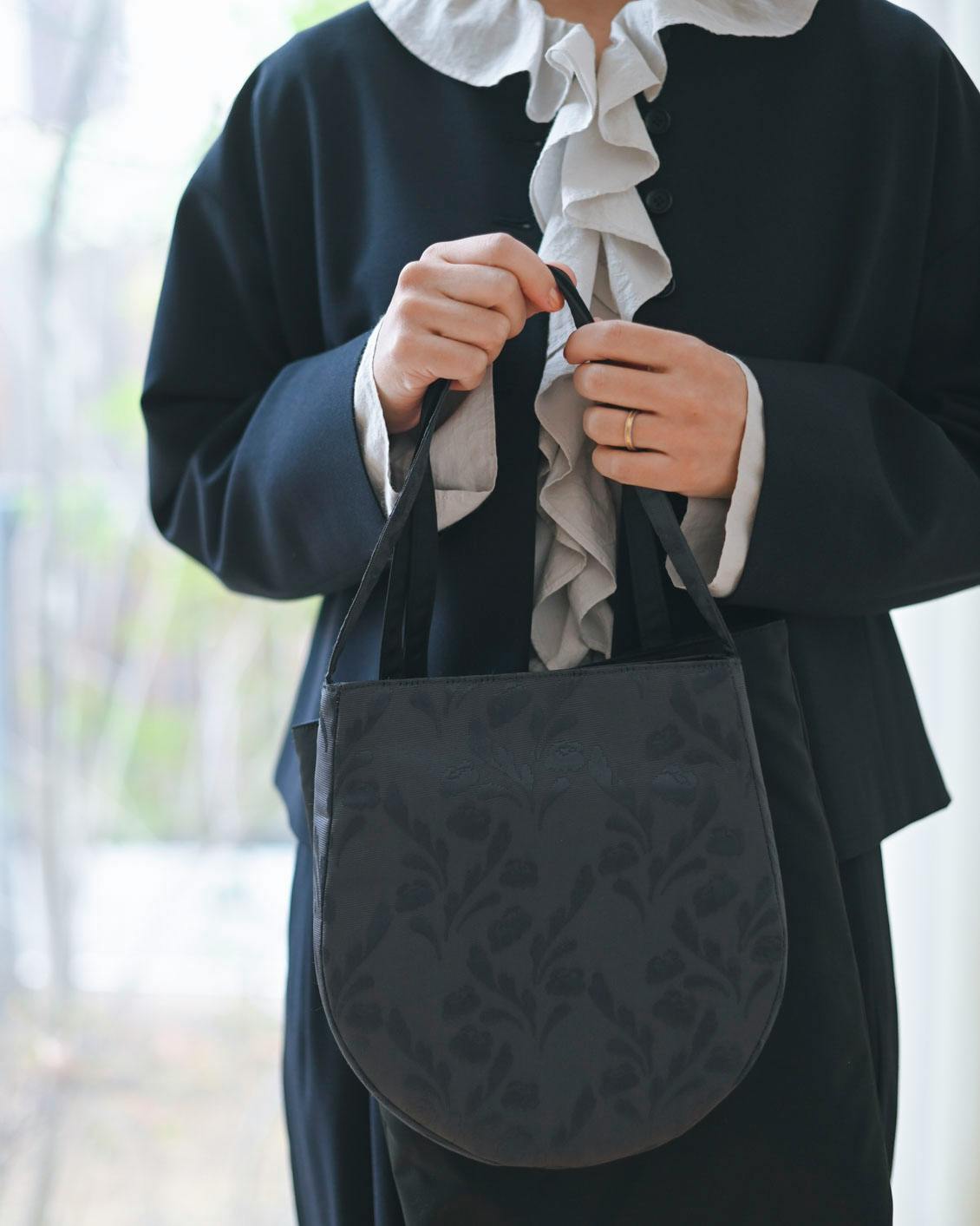 ハレの日も自分らしく】きちんとした装いにも“わたしらしさ”を添えて