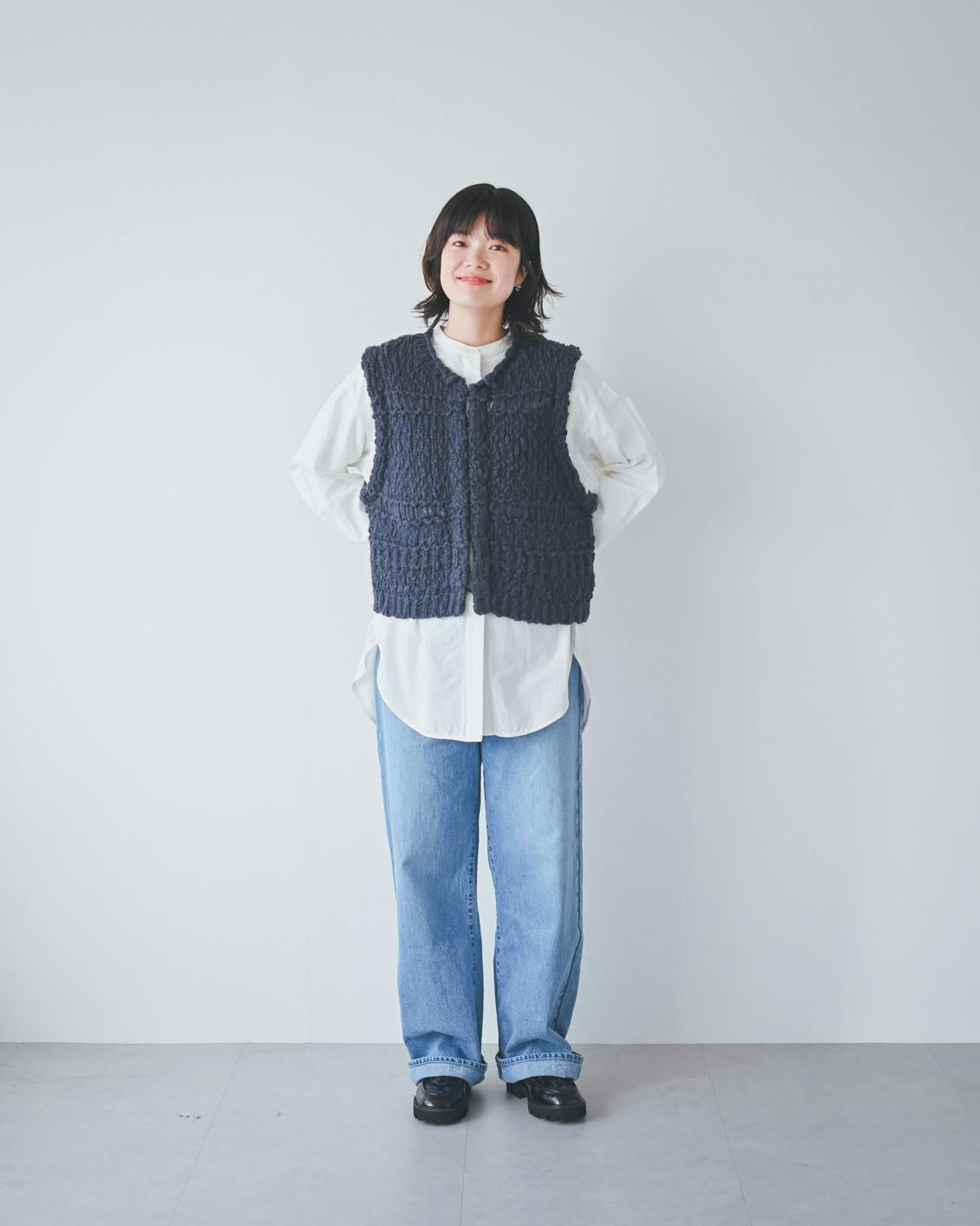 着用レビュー】ストレートデニムを身長別7名が着てみました - 北欧