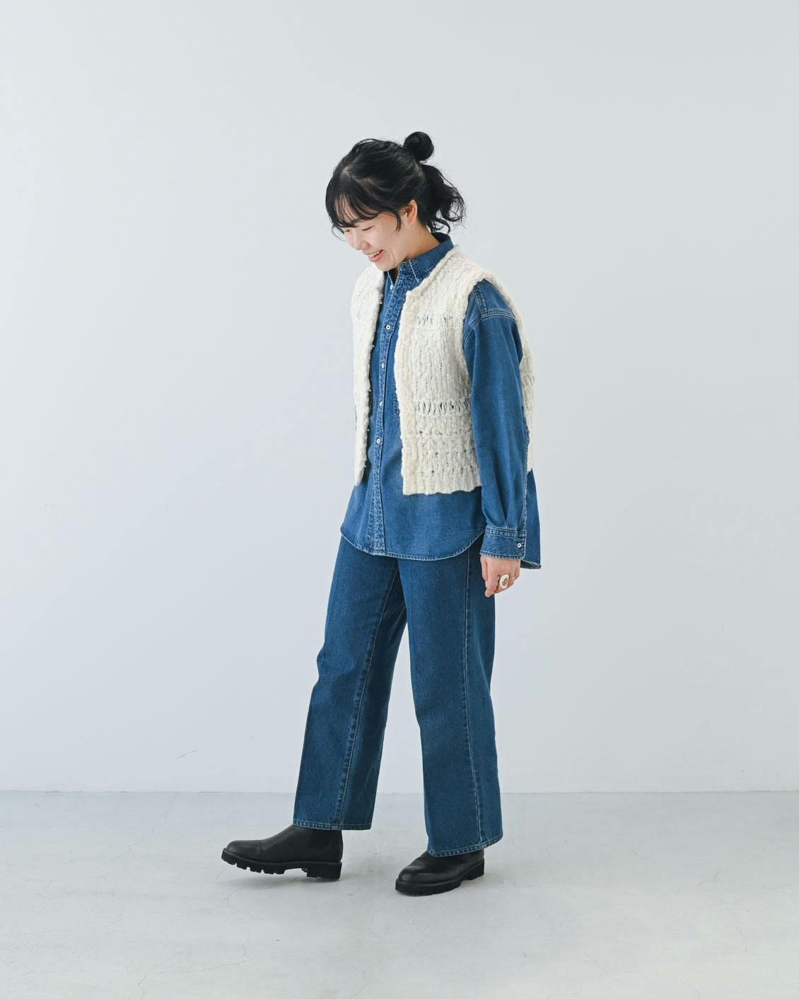 味変ニットベスト】重ねるだけでおしゃれ決まる。スタッフ3名のニット