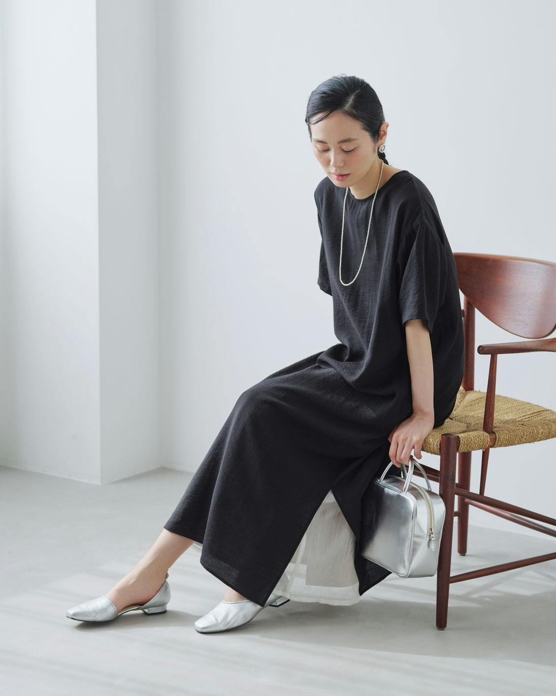 「涼しさも、品のよさも」ハーフスリーブのボックスワンピース / ブラック・S 涼しさも、品のよさも」ハーフスリーブのボックスワンピース