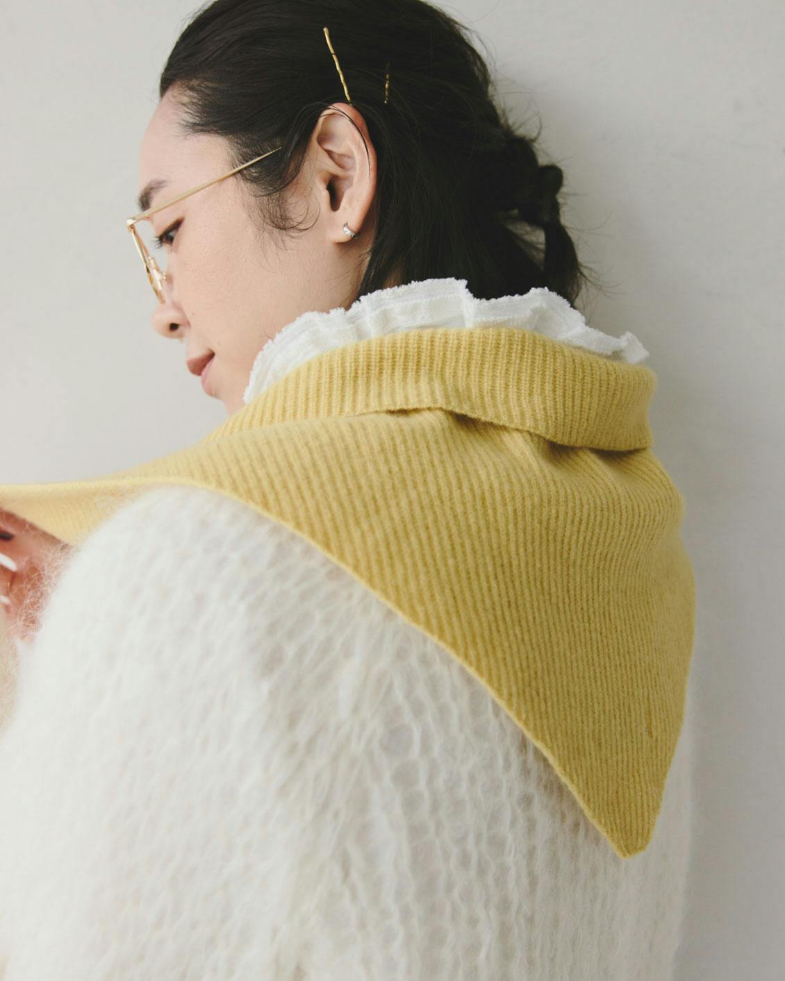 バイヤー裏話】カシミヤタッチの軽やかさ、コーデに彩りを添えるニット