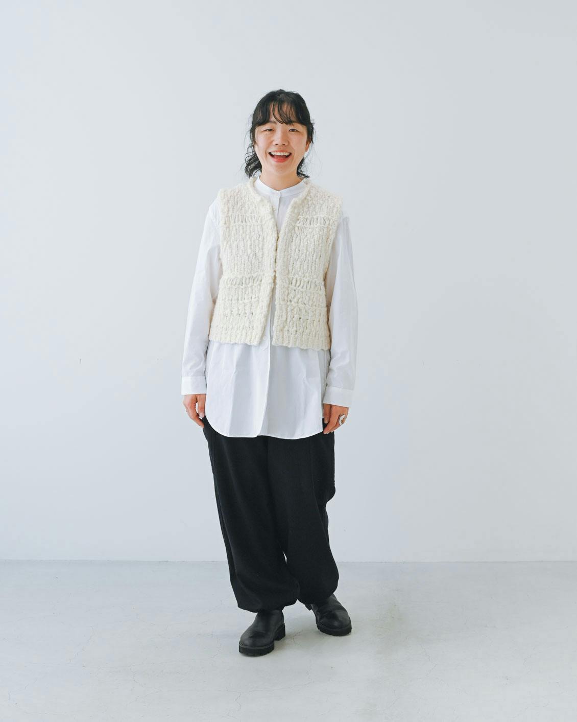 【新品】北欧　暮らしの道具店　ウール混のチャンキーニットベスト 味変ニットベスト】重ねるだけでおしゃれ決まる。スタッフ3名のニット