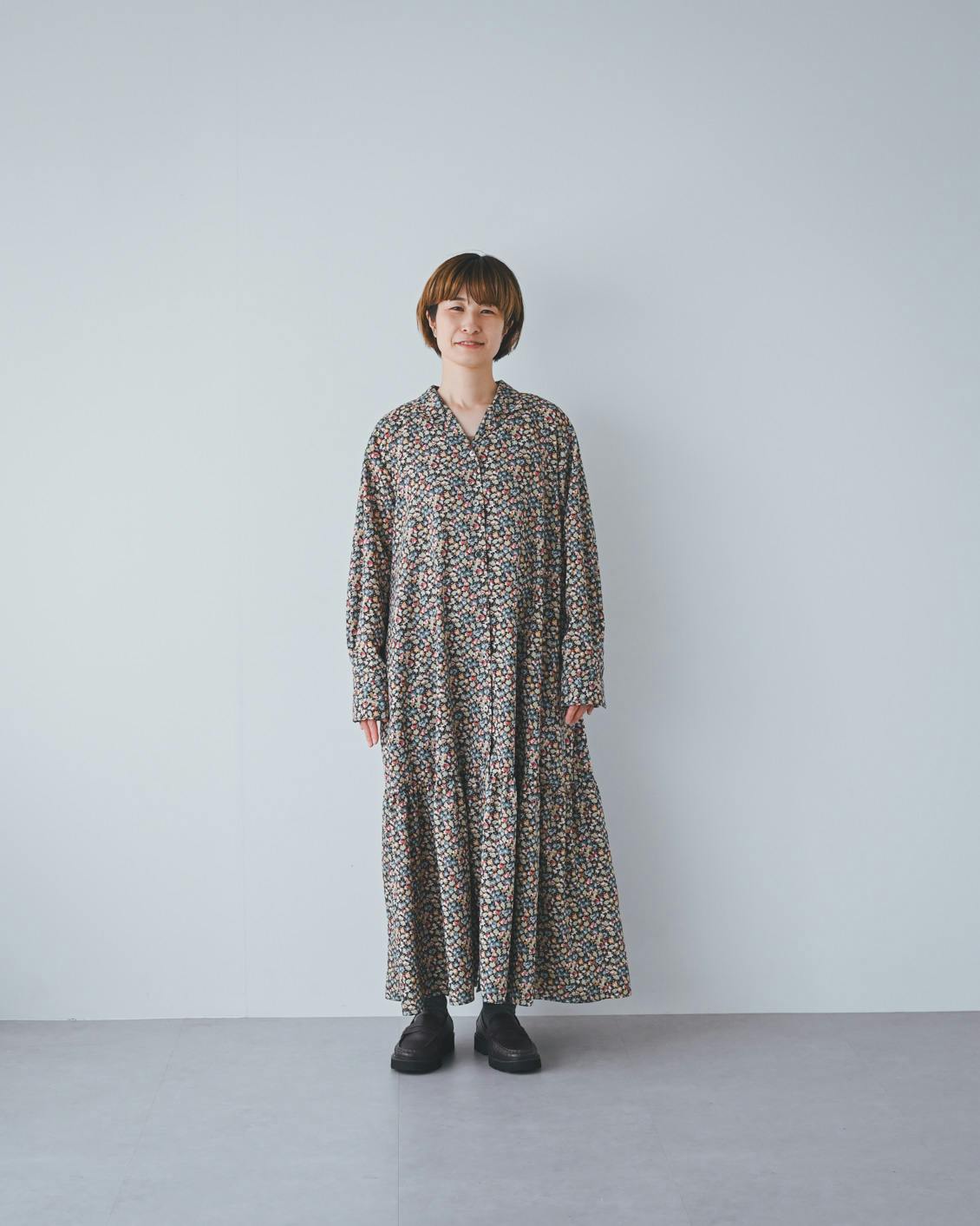 着用レビュー】大人の花柄ワンピースを、6名のスタッフが試着しました