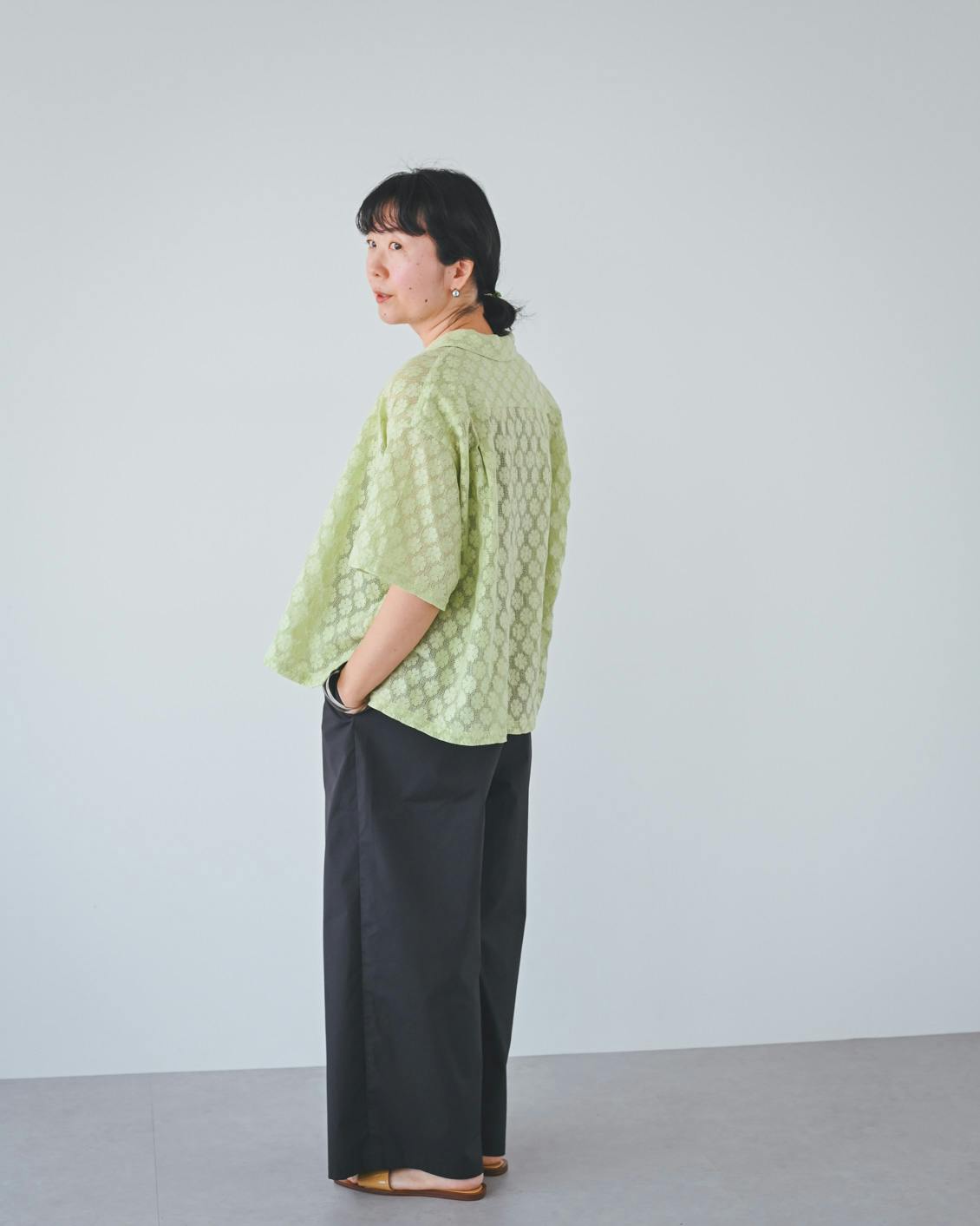 INDIA INDUSTRY / レースシャツ Bshop（ビショップ）の「INDIA INDUSTRY | 半袖 レースシャツ WOMEN