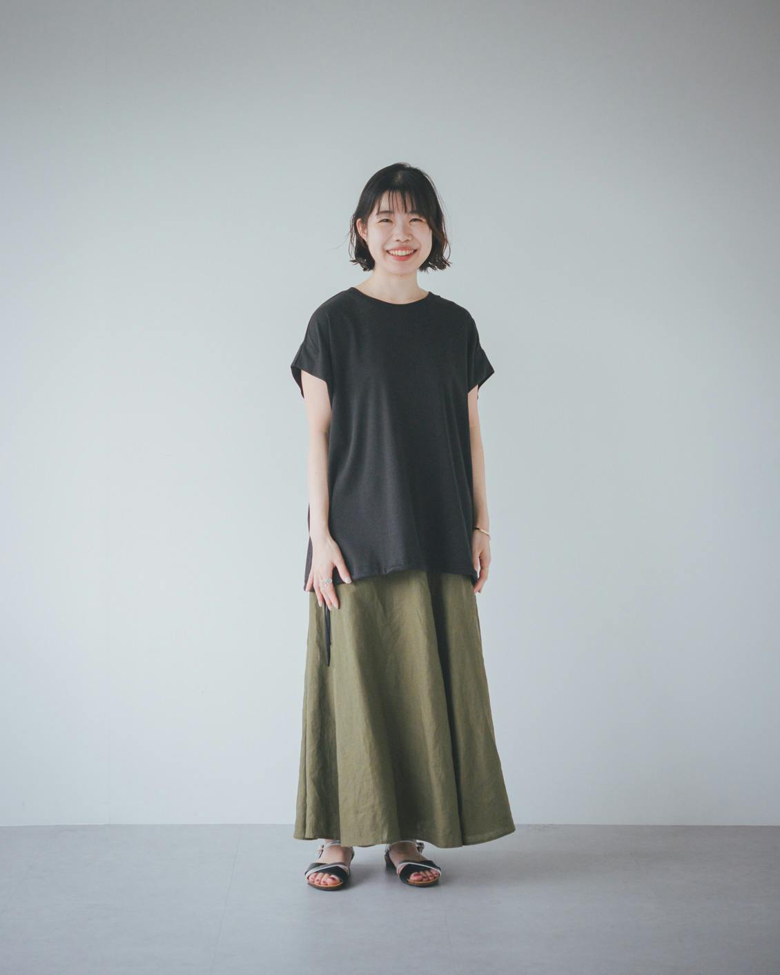北欧、暮らしの道具店　ふんわり裾のきれいめバルーンカットソー　ホワイト Sサイズ ふんわり裾のきれいめバルーンカットソー / ホワイト・ネイビー