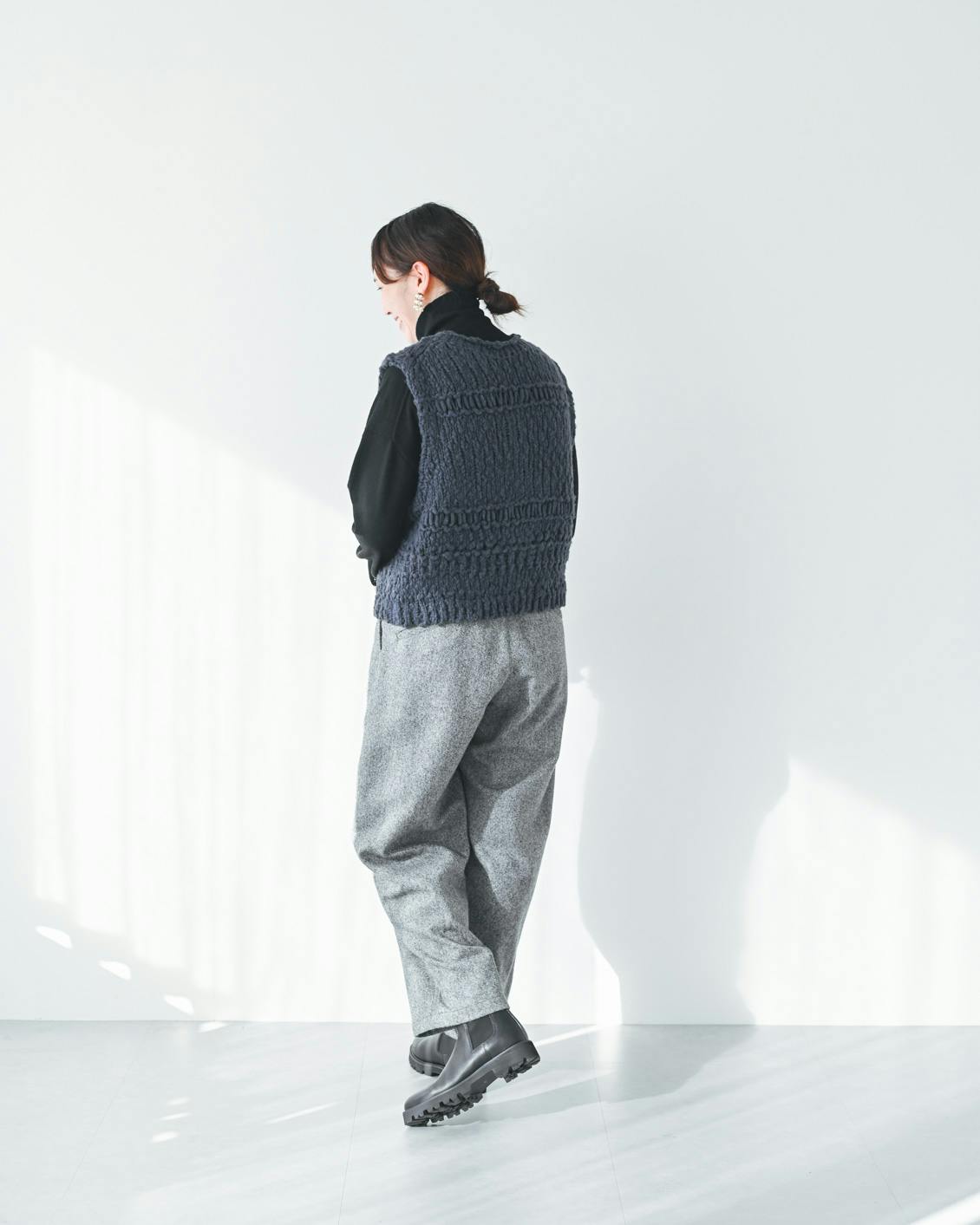 着用レビュー】チャンキーニットベストをスタッフが試着しました