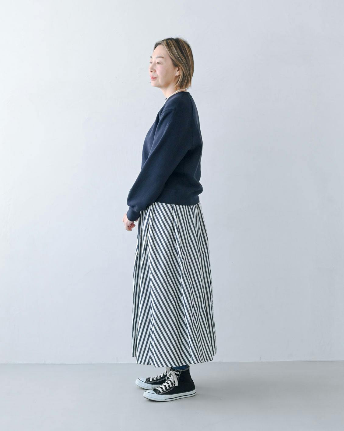 着用レビュー】2サイズ展開。「ふんわり素材の定番スウェット」を5名が