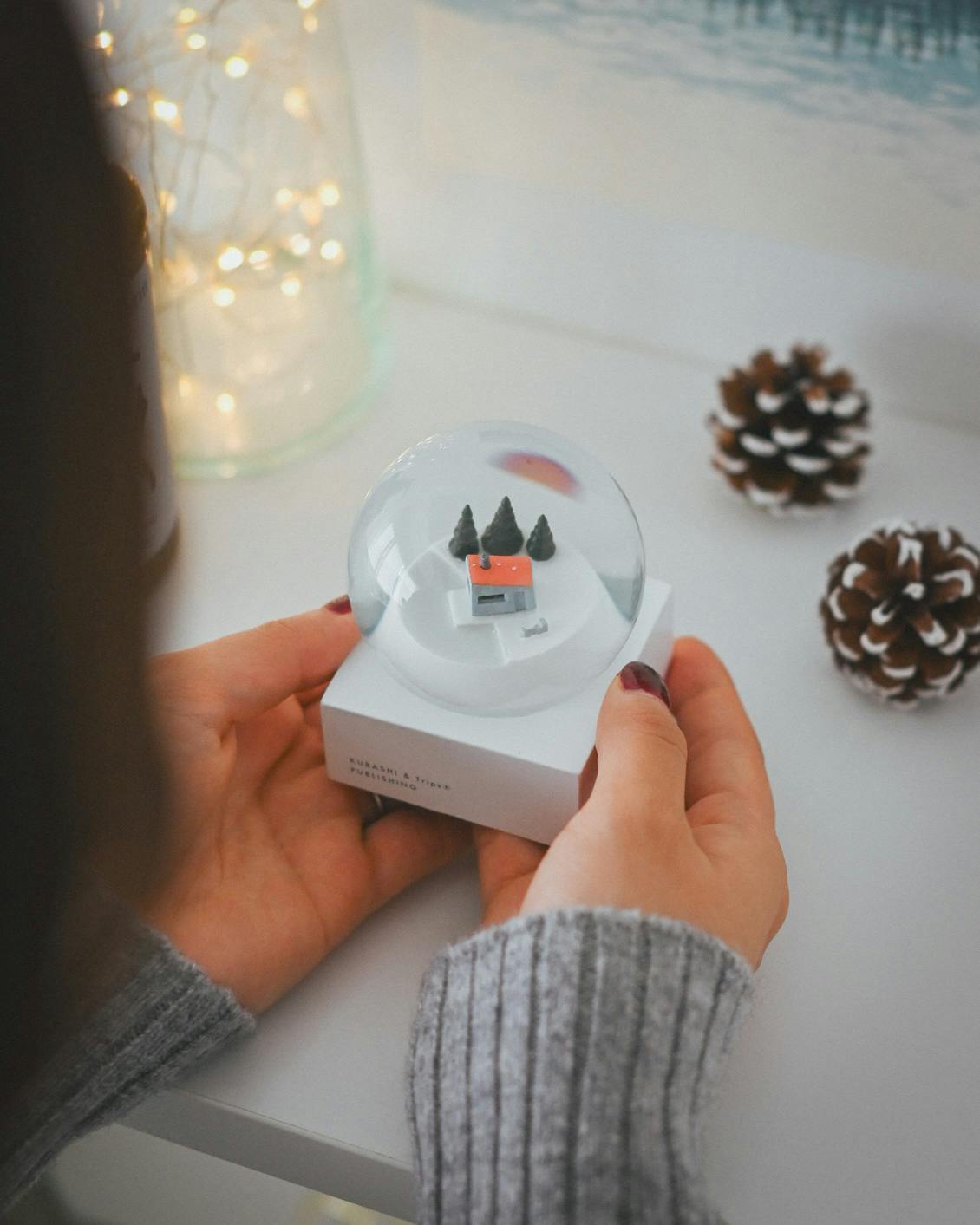 北欧暮らしの道具店　スノードーム 2019 2021 二個セット 新作登場&再入荷】昨年大人気だったスノードームに第二弾が登場