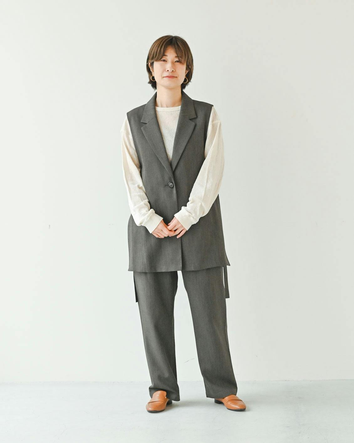 着用レビュー】オンオフ頼れる「ジレセットアップ」を6名が着てみまし