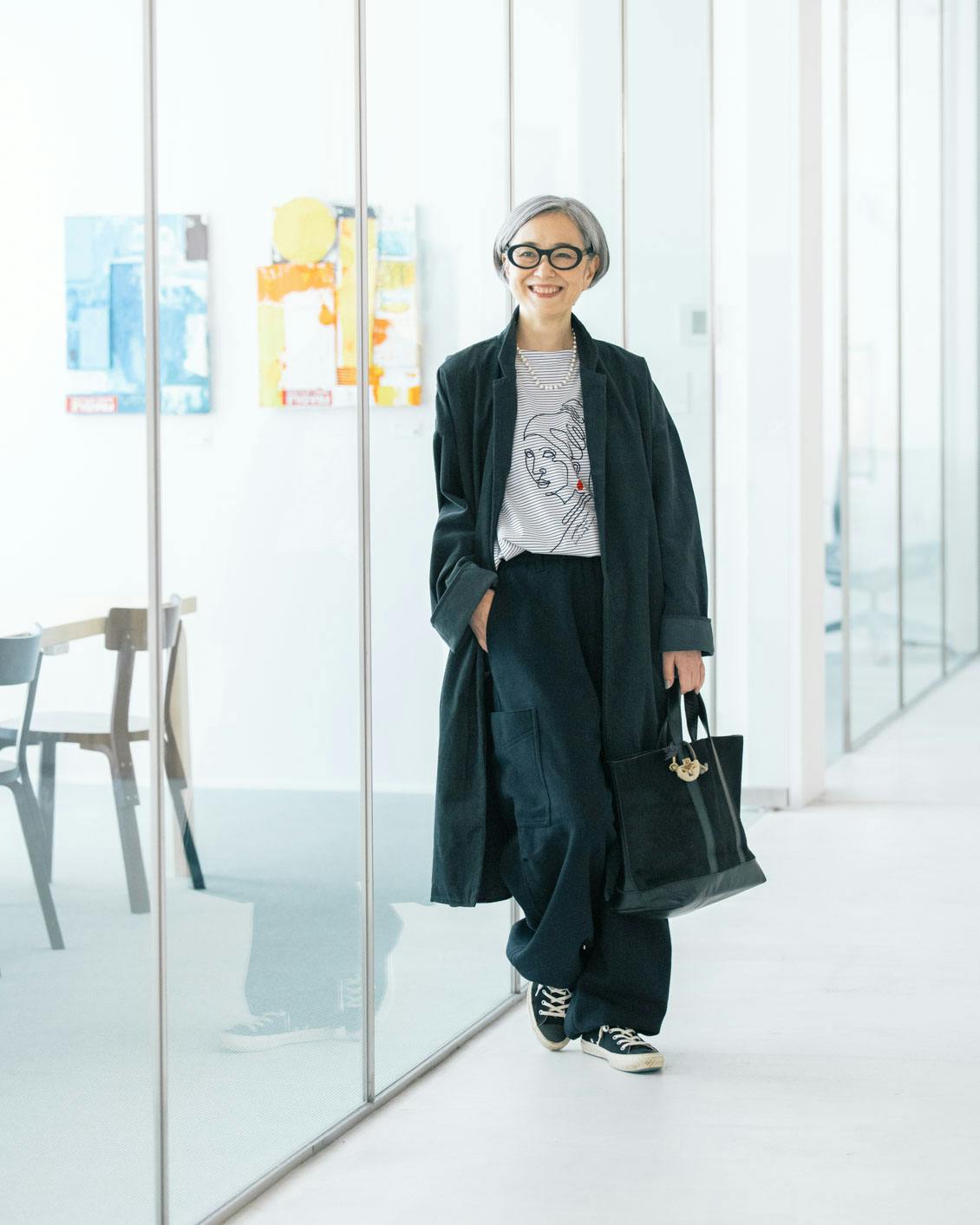 あの人が着てみたら】ラフなニットにも。シックなジャケットにも。青木