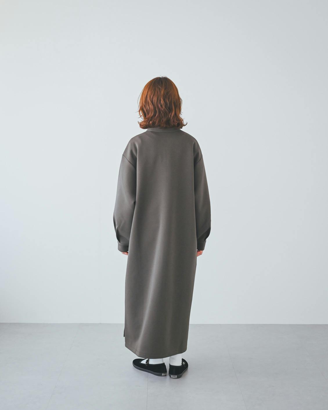 着用レビュー】ポンチ素材のワンピースを5名のスタッフが試着しました