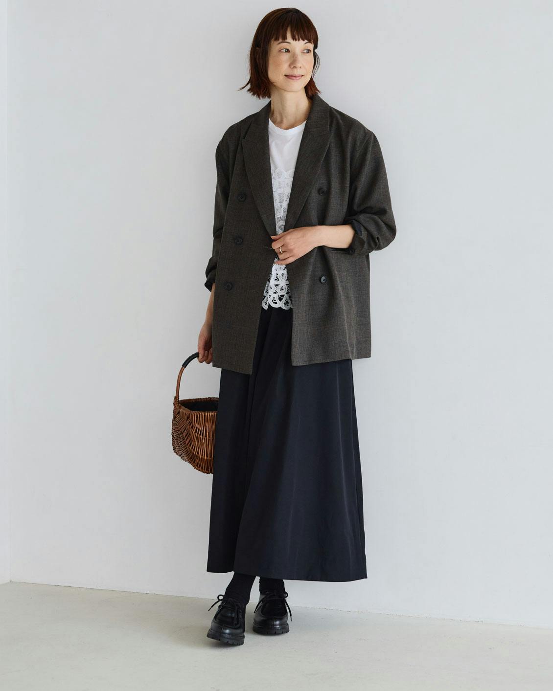 大人気コラボ最新作】カジュアルを大人っぽく。モデルの香菜子さんと