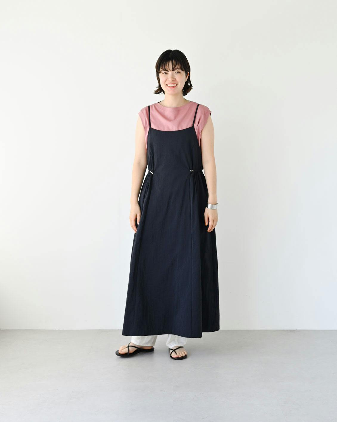 着用レビュー】軽やか素材のキャミワンピースを身長の異なる5名
