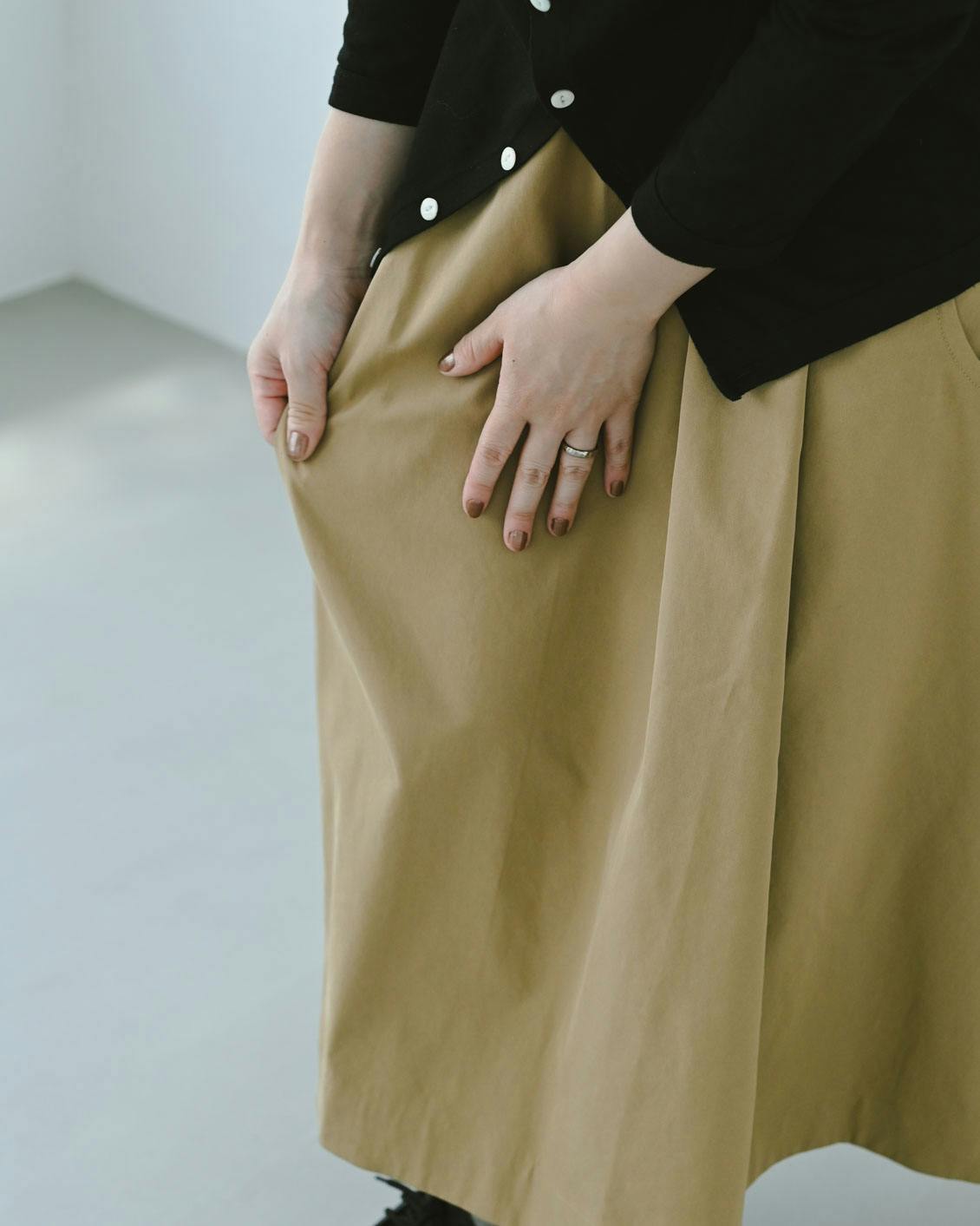 北欧、暮らしの道具店　香菜子さんとつくったフレアスカート　ベージュM 着用レビュー】香菜子さんとつくったフレアスカートをスタッフ4名が