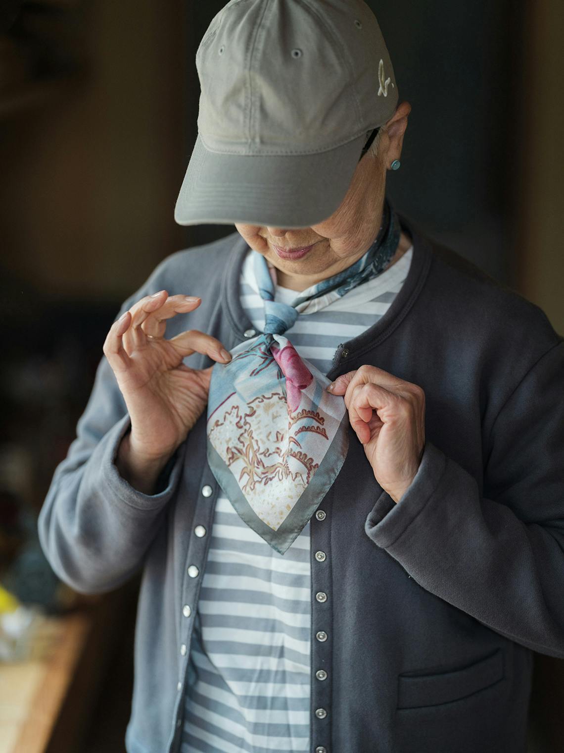 德田民子さんのスカーフ使い】いつものコーデに新しい風が吹く