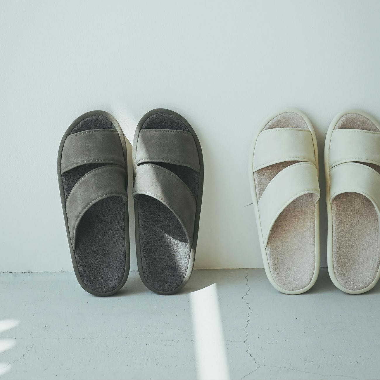 パイル素材が心地よい、夏のルームシューズ