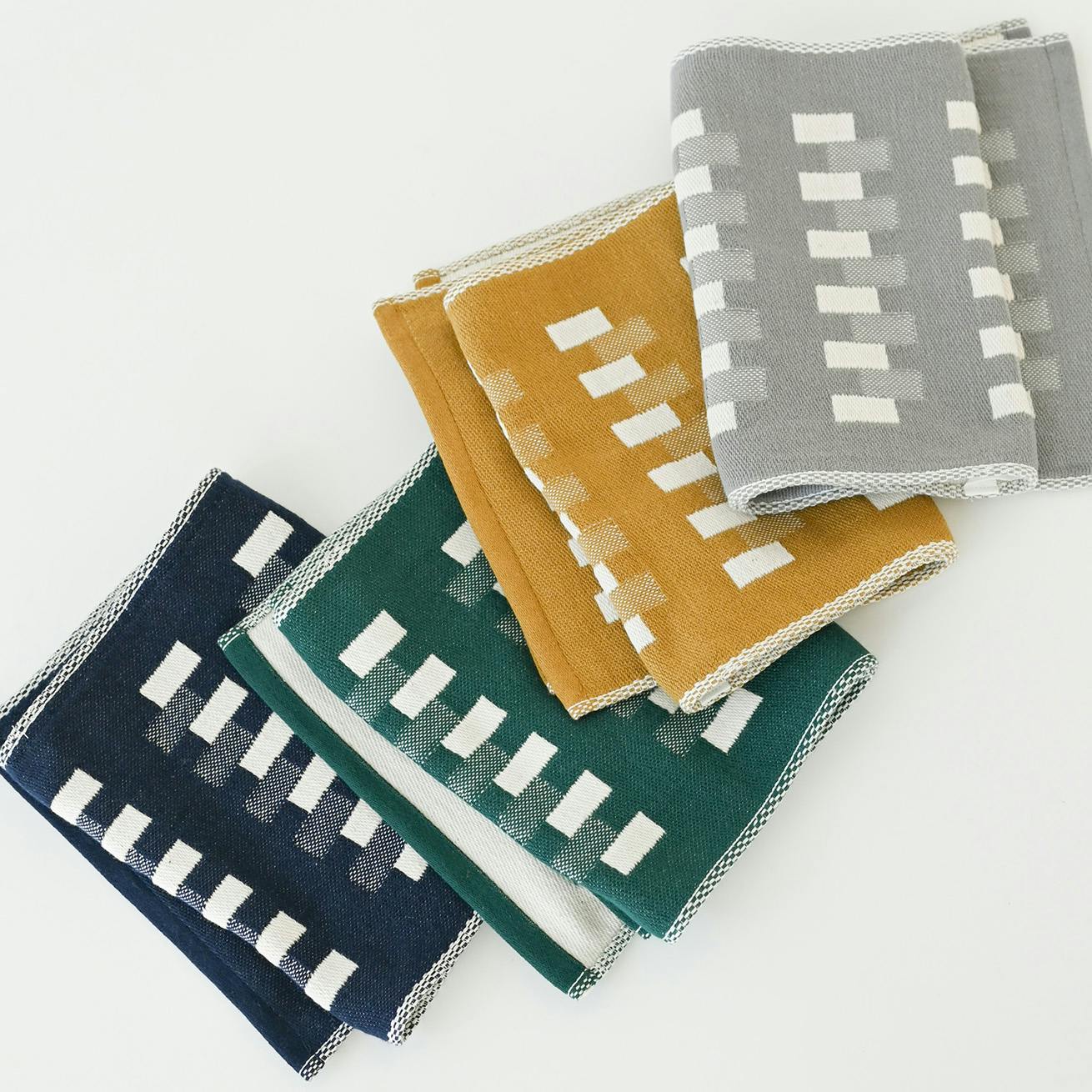 【新柄登場】毎日使う道具から整えたい。人気の「ジャカード織りのスリムなキッチンタオル」に新柄が仲間入りです