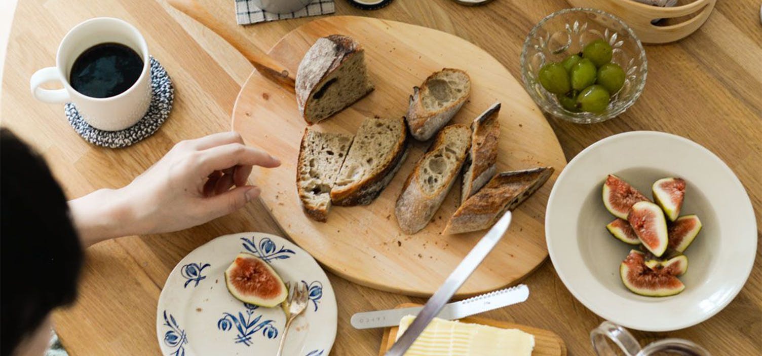 スウェーデンから届いた、ハンドメイドの木工品たち